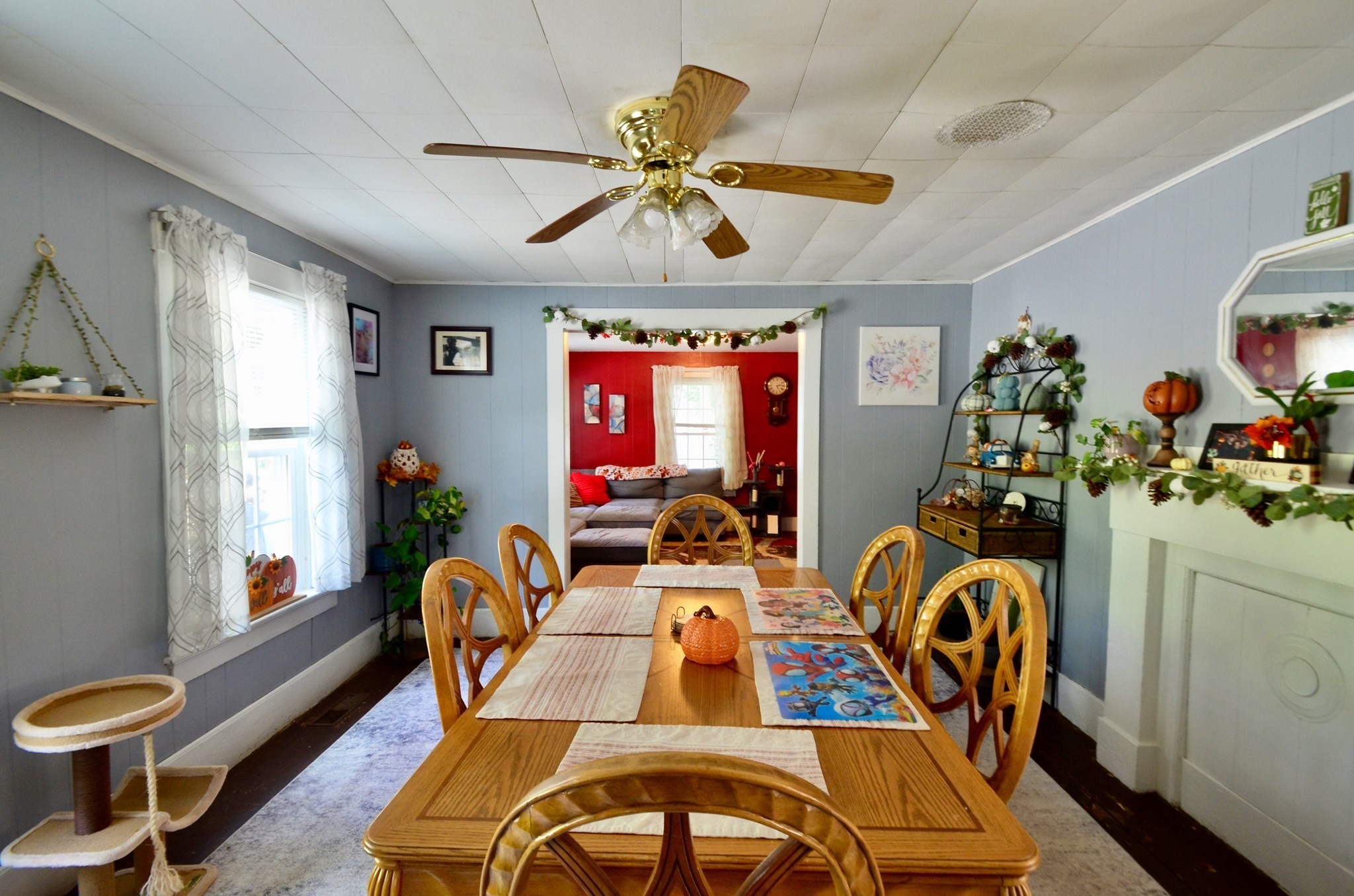 17 Highland St Property Photo 2