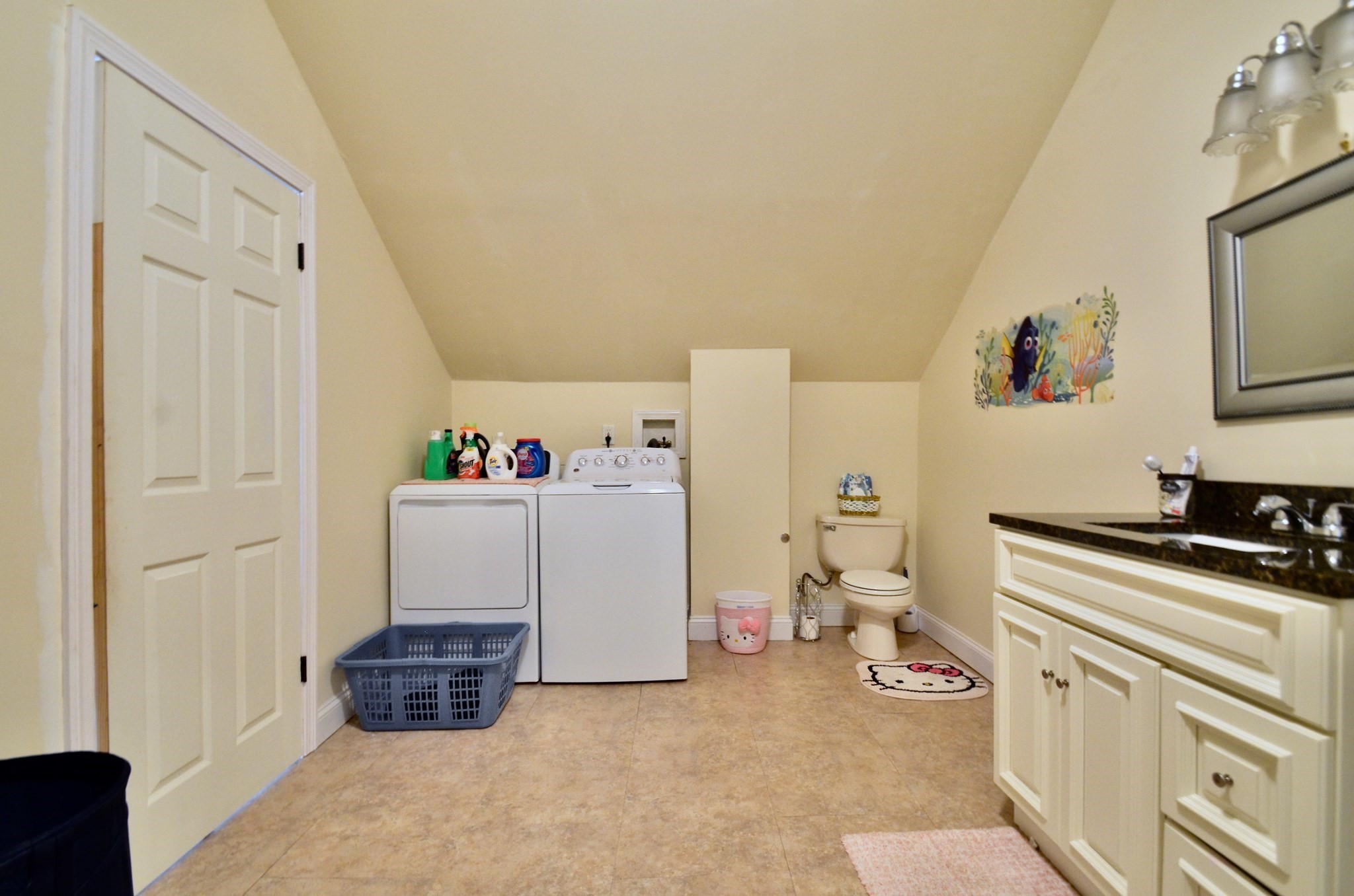 17 Highland St Property Photo 20