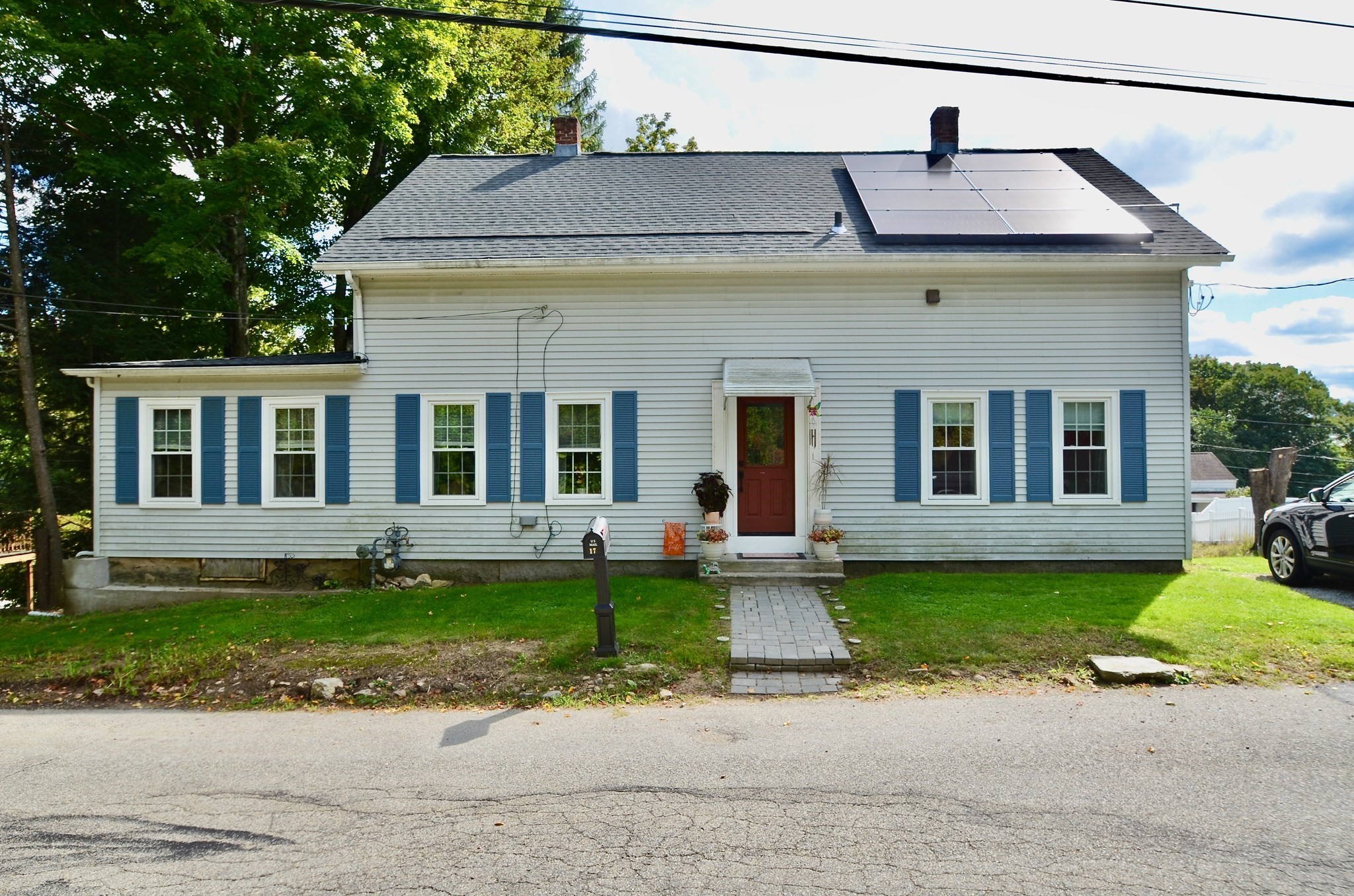 17 Highland St Property Photo 33
