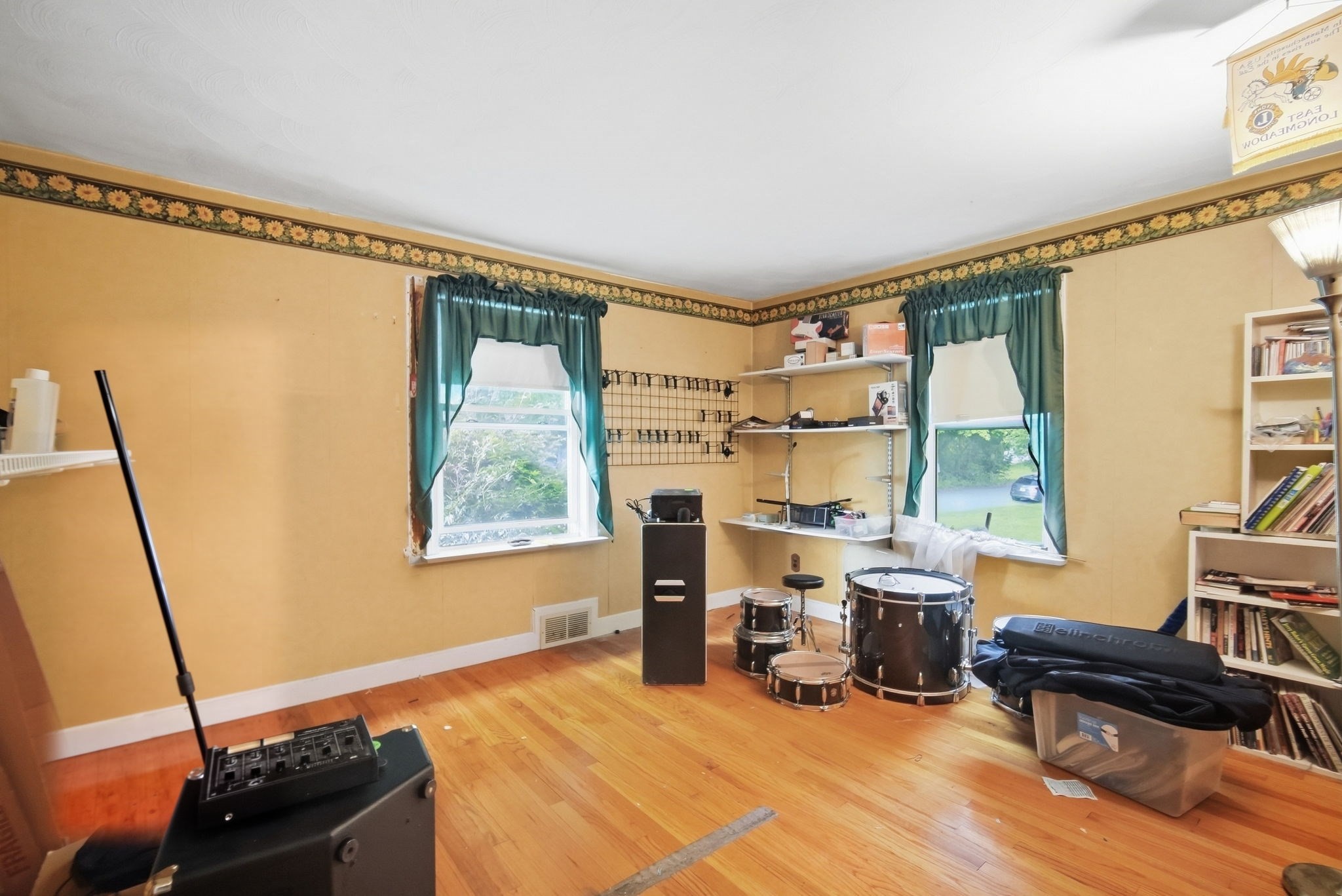 31 Brook St Property Photo 14