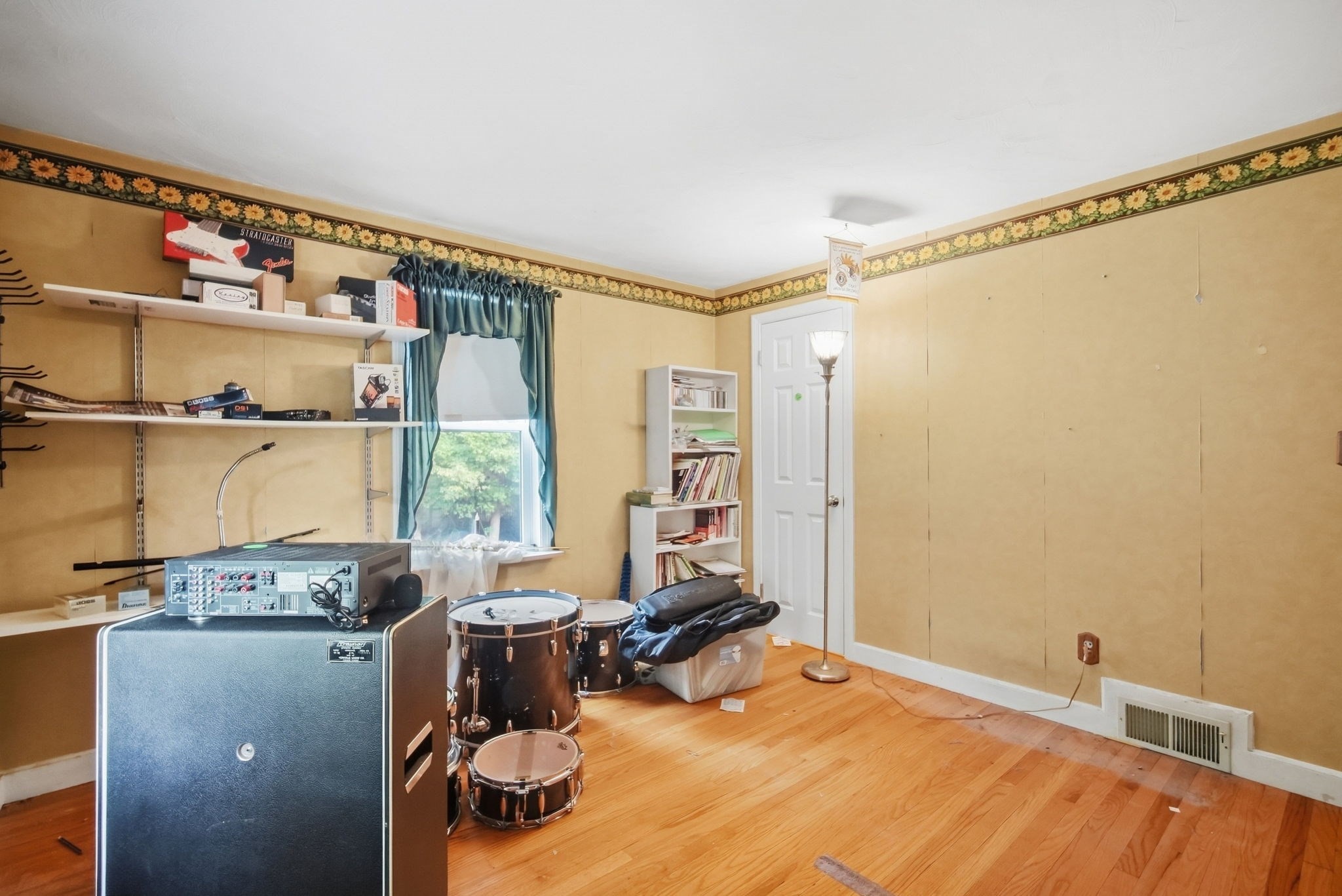 31 Brook St Property Photo 15