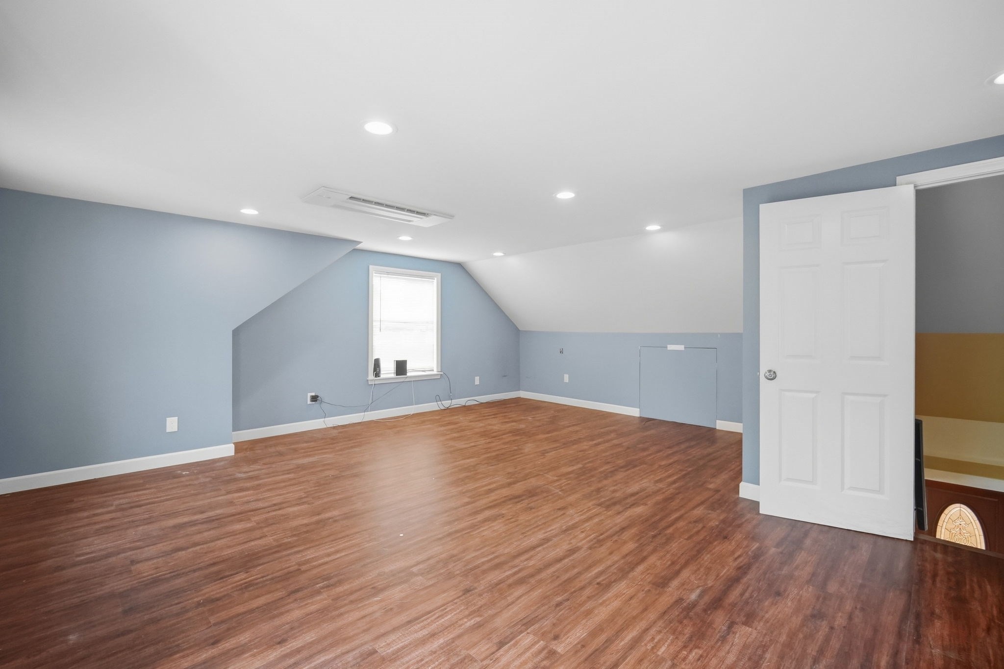 31 Brook St Property Photo 21