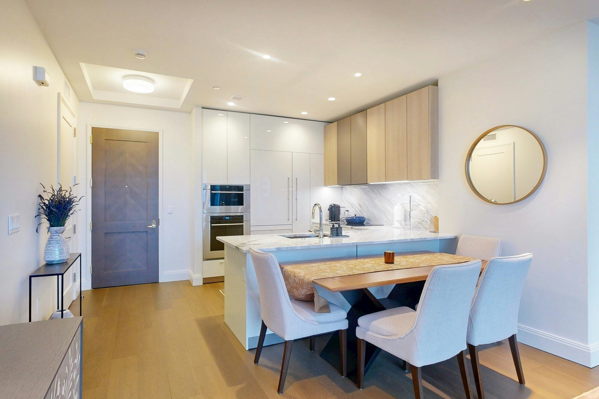 240 Devonshire Street # U3814 Property Photo 4