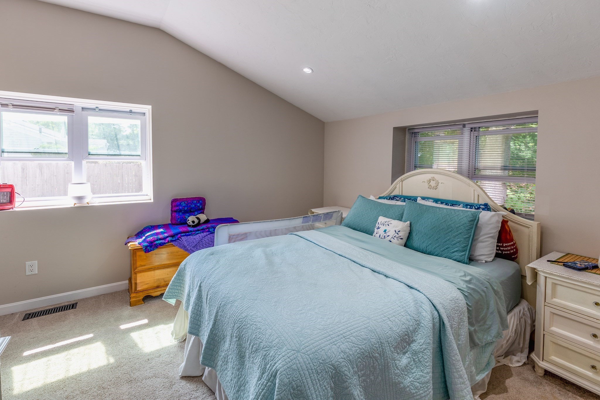 11 Madlyn St Property Photo 12