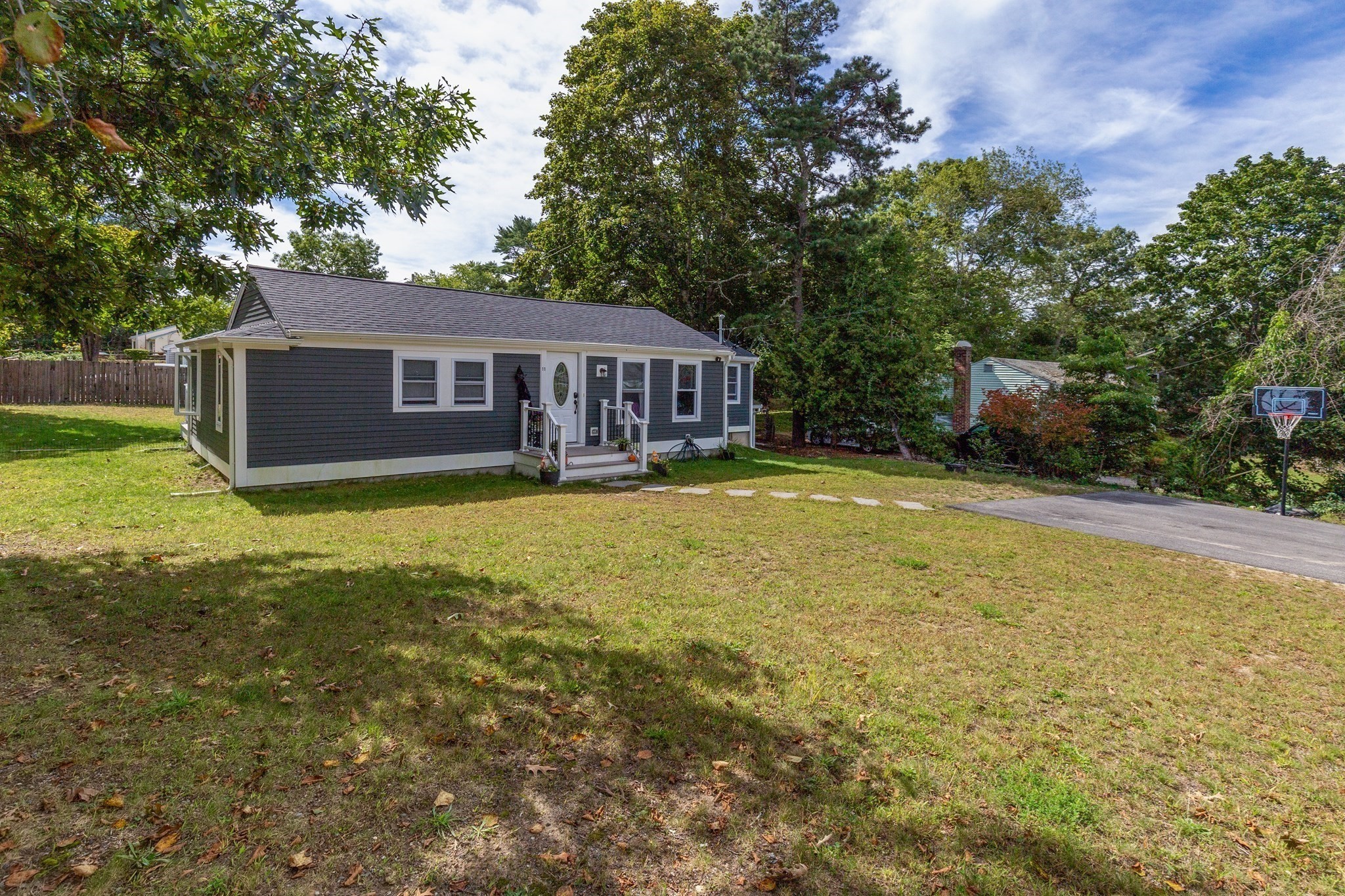 11 Madlyn St Property Photo 24