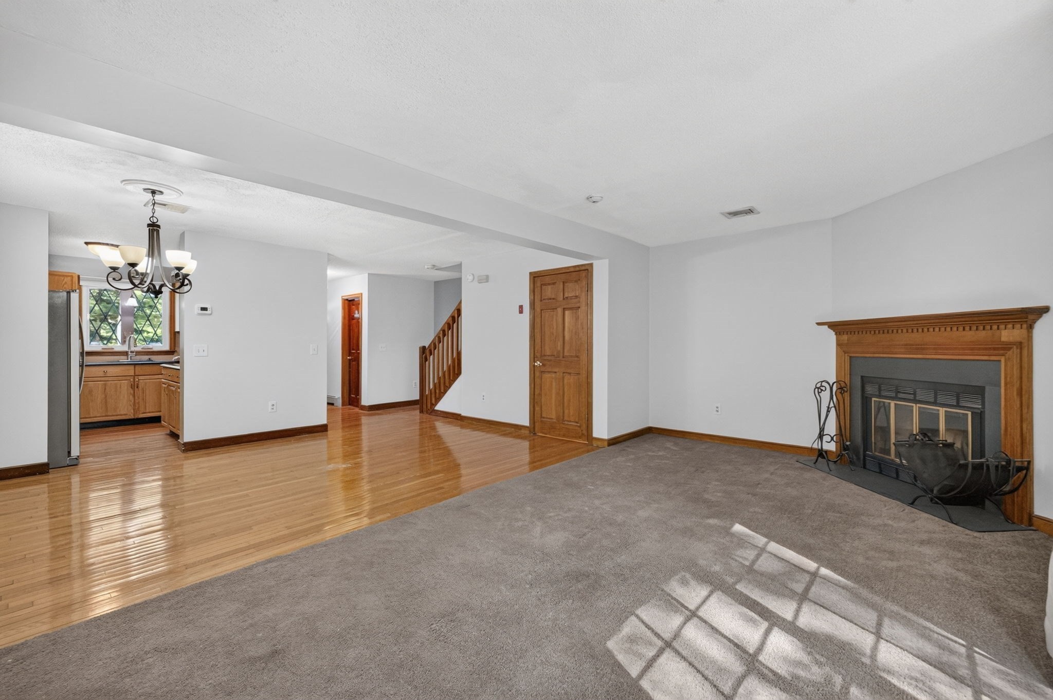 685 Bay St. # 15 Property Photo 5