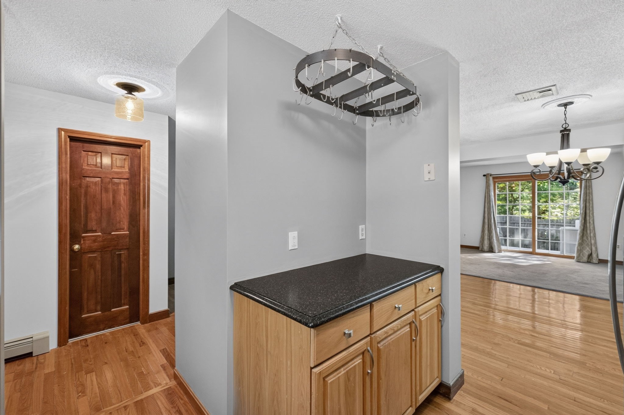 685 Bay St. # 15 Property Photo 13