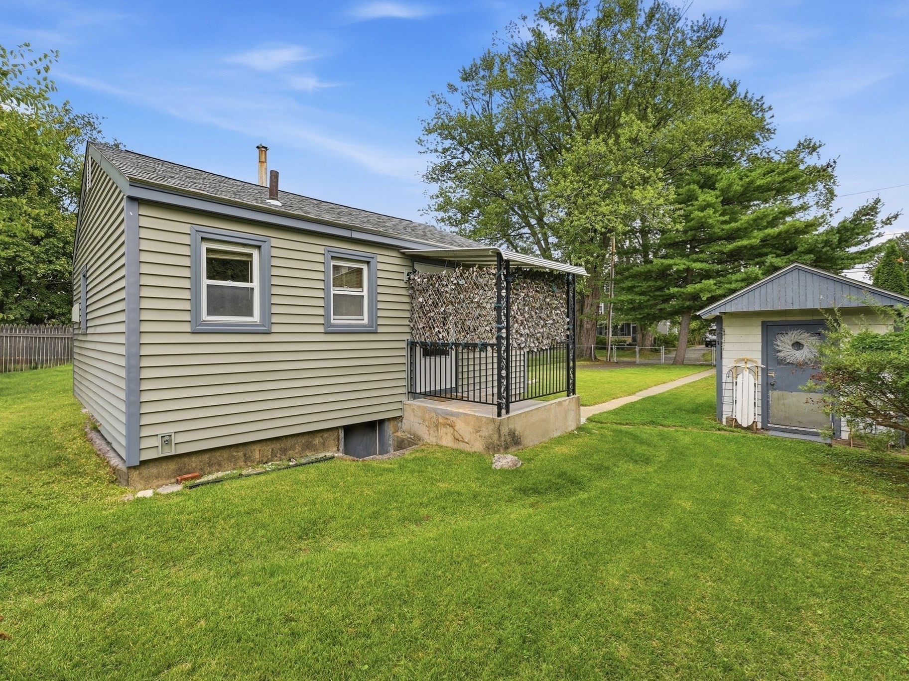 24 Wildermere Street Property Photo 15