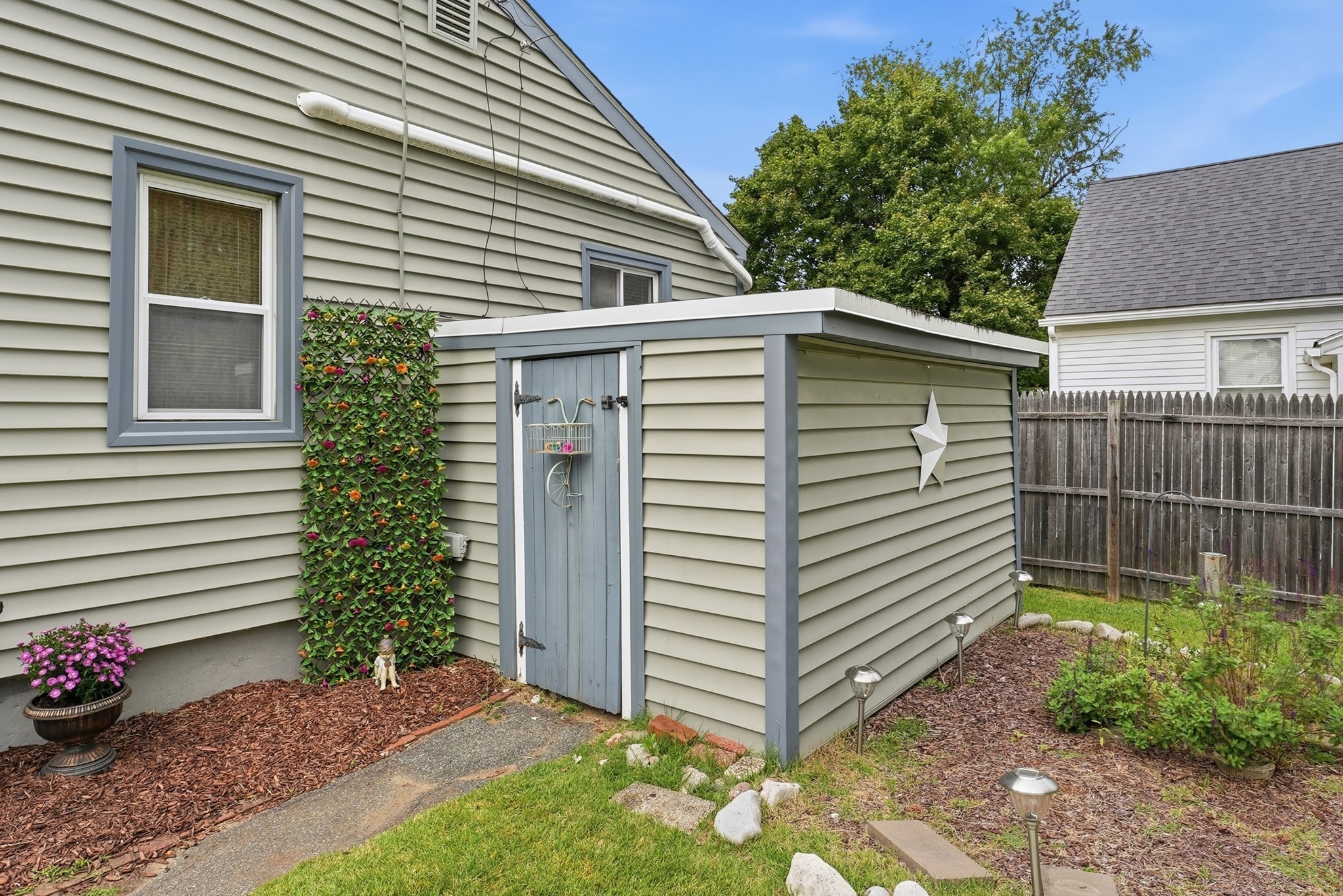 24 Wildermere Street Property Photo 16
