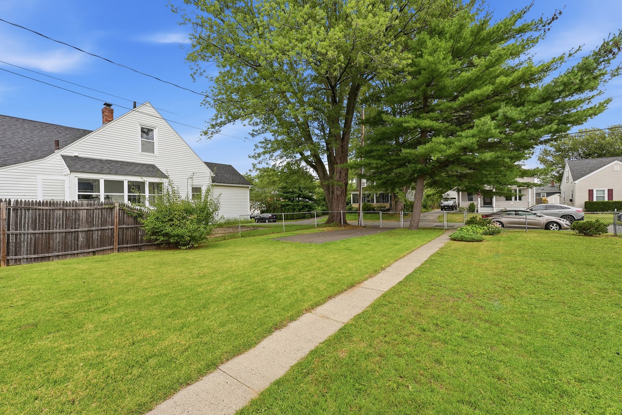 24 Wildermere Street Property Photo 22