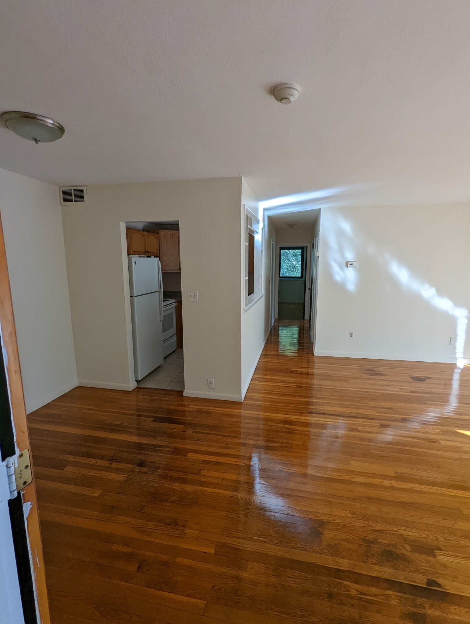 202 Central # 6 Property Photo 2