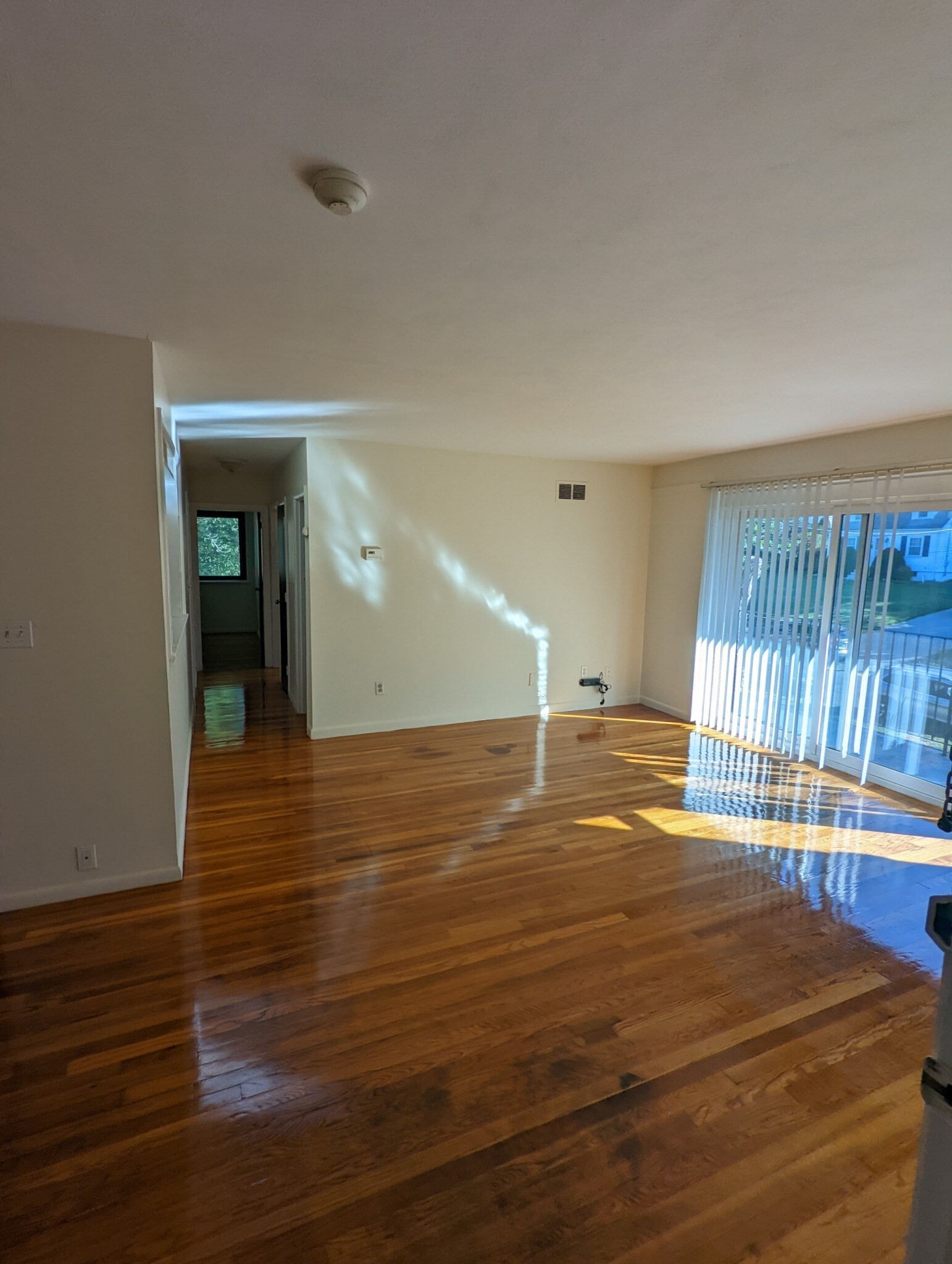 202 Central # 6 Property Photo 4