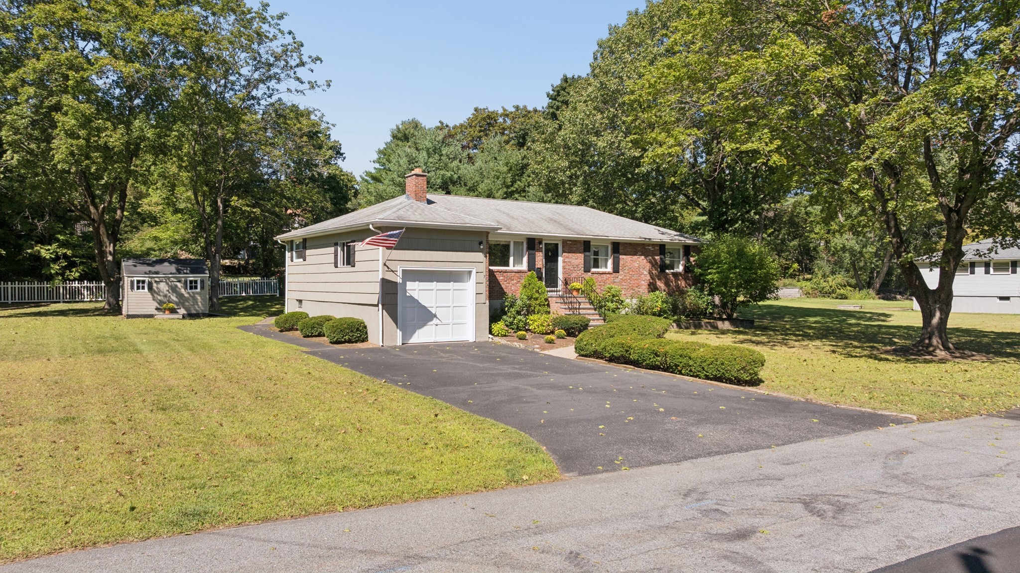 7 Janice Cir Property Photo 1