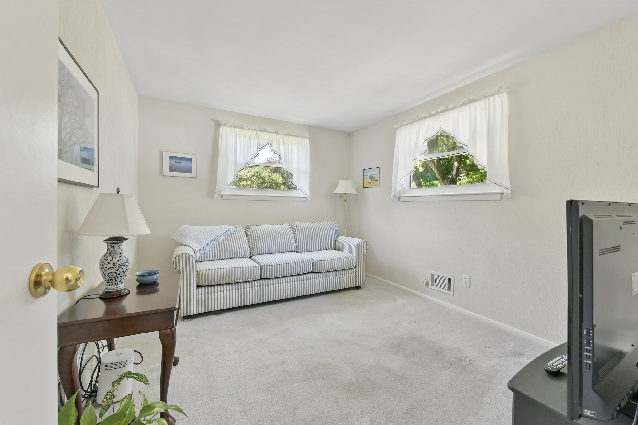 7 Janice Cir Property Photo 15