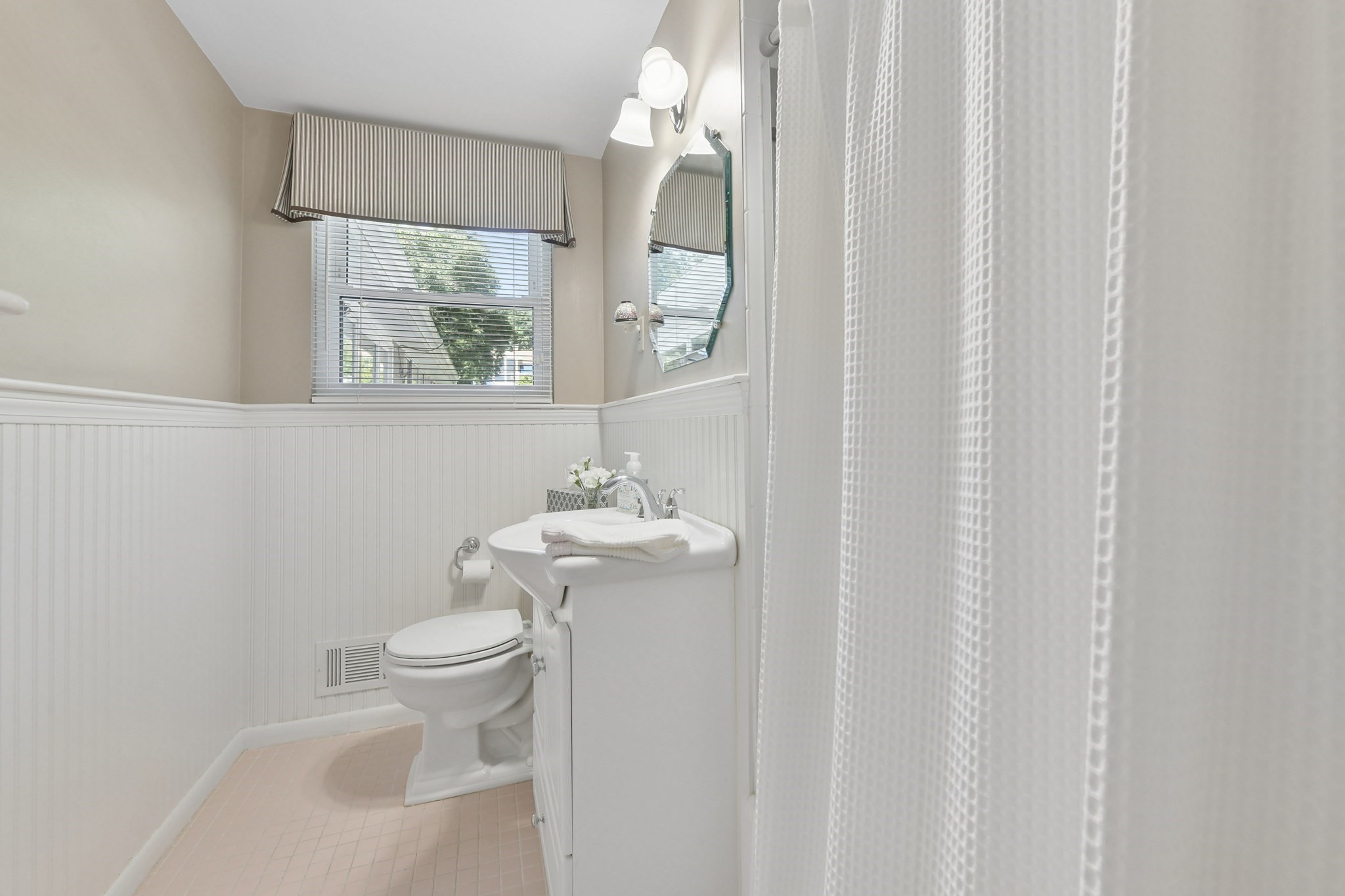 7 Janice Cir Property Photo 28