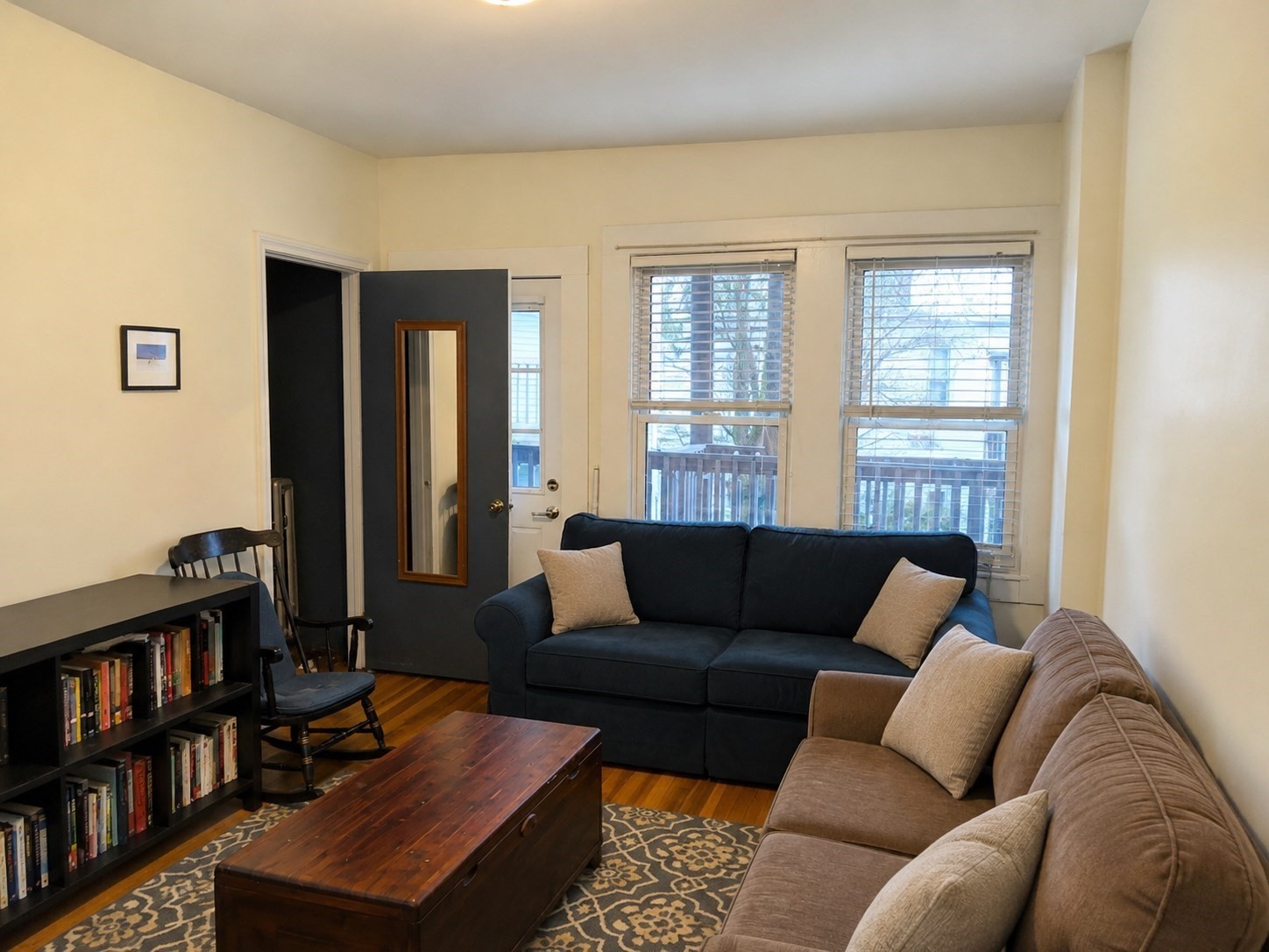 132.5 Oxford # 11 Property Photo 1
