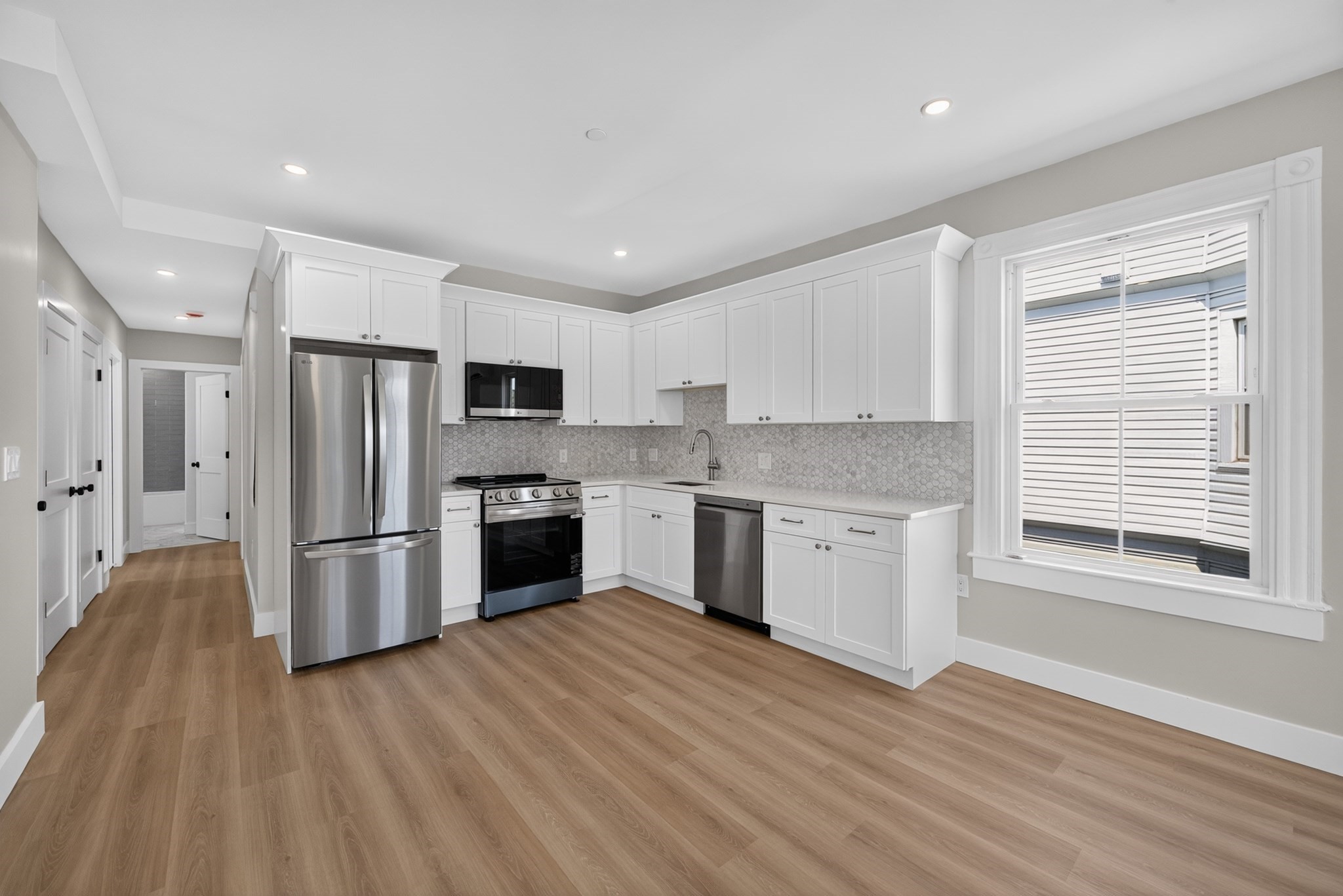 533 Washington Street # 1D Property Photo 1