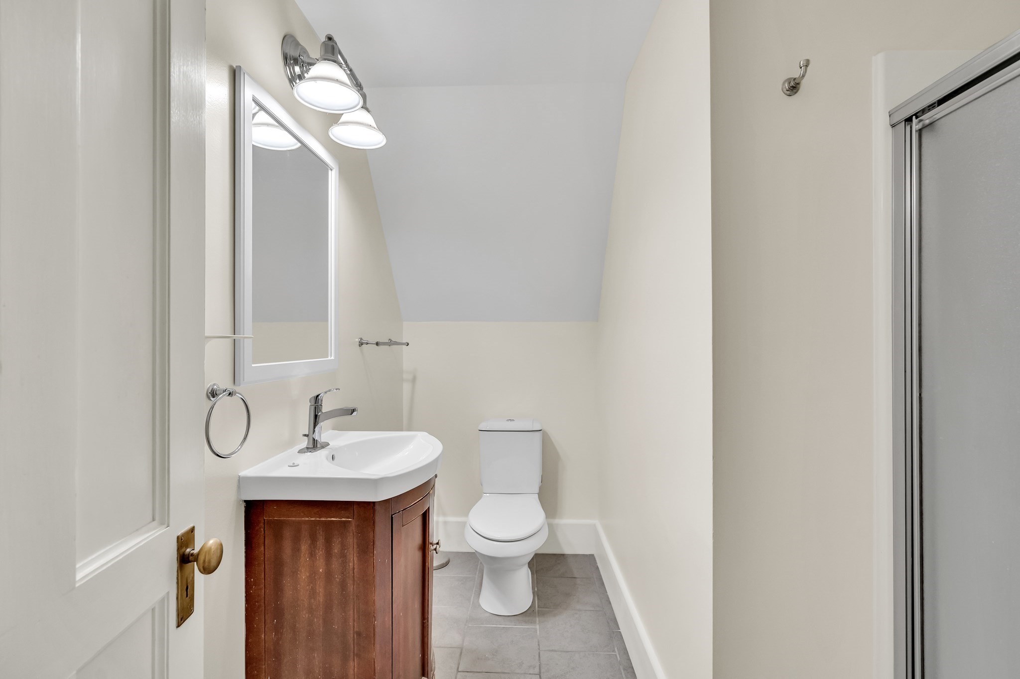 1789 Beacon # 3 Property Photo 15