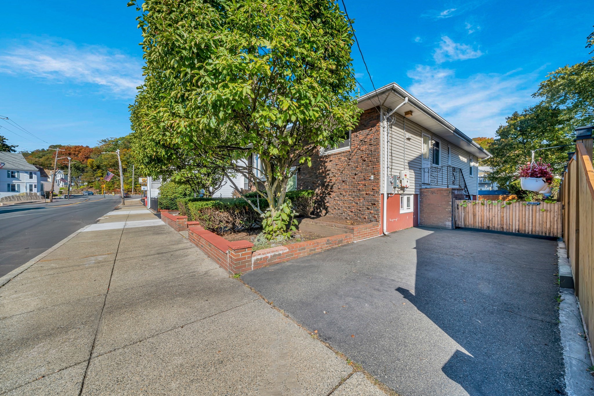 26 Beach St Property Photo 39
