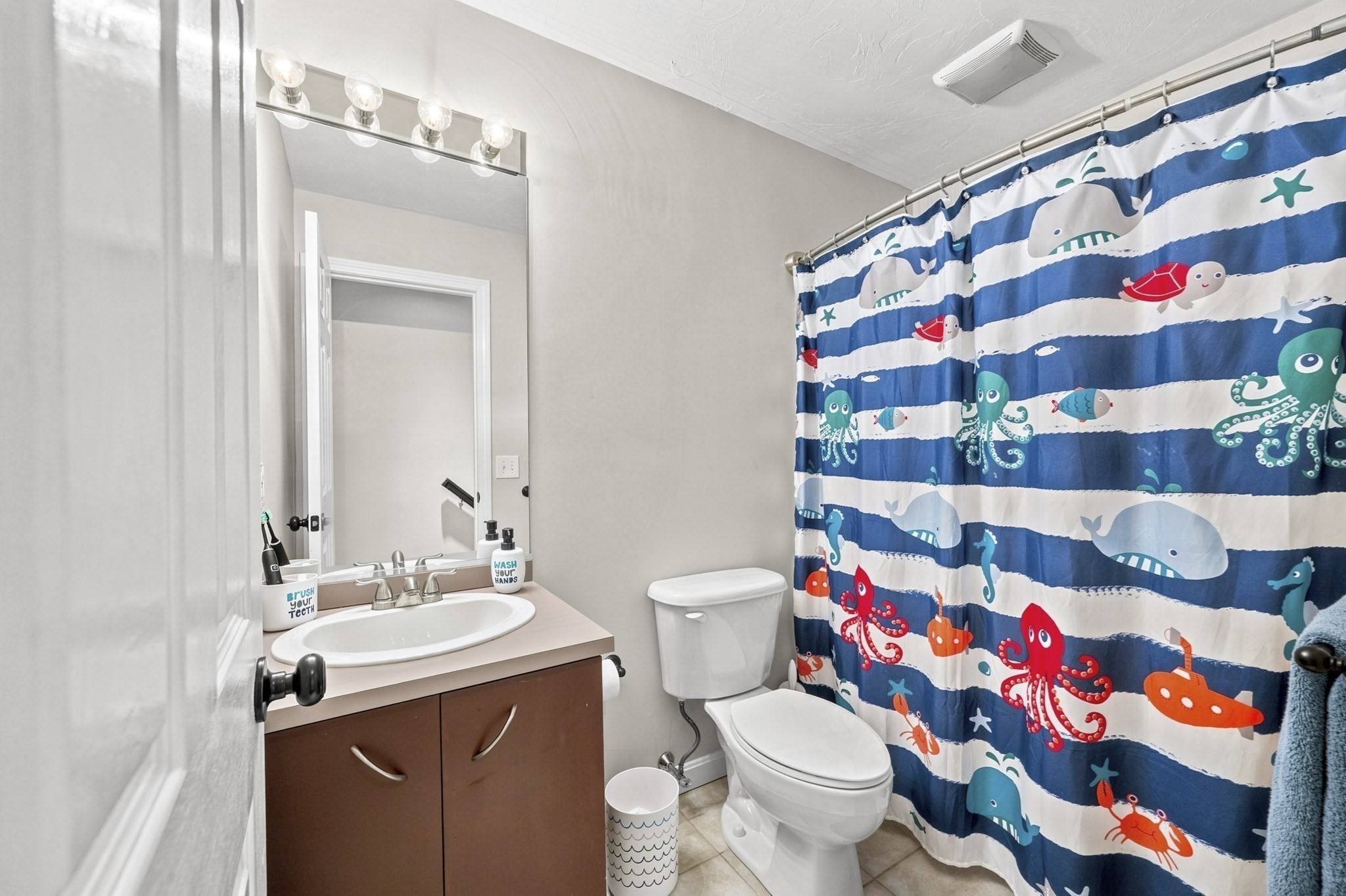 37 Phyllis Rd Property Photo 15