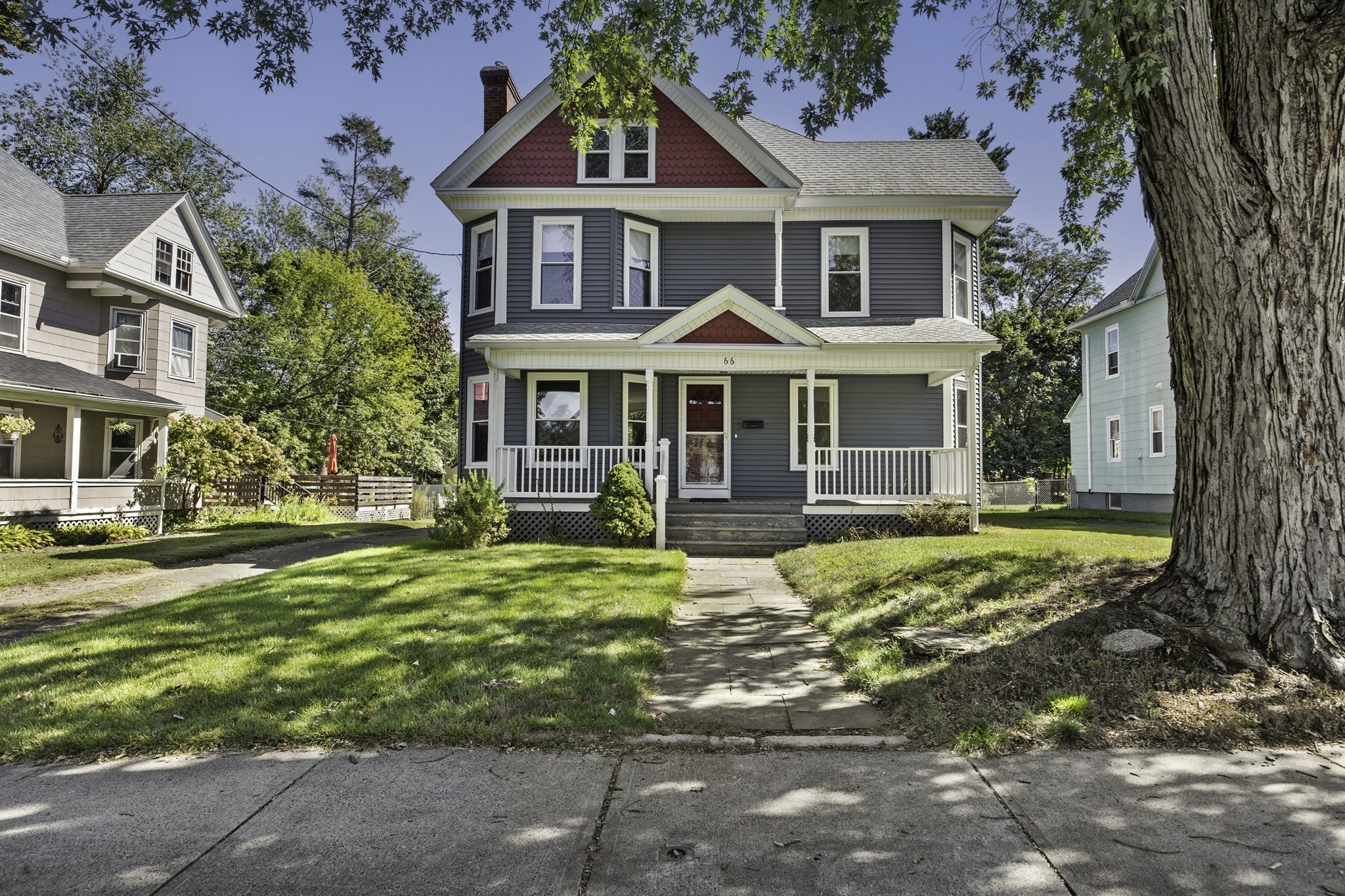 66 Nonotuck St Property Photo 4