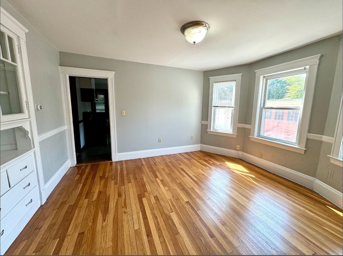 250 Hyde Park Ave # 1a Property Photo 5