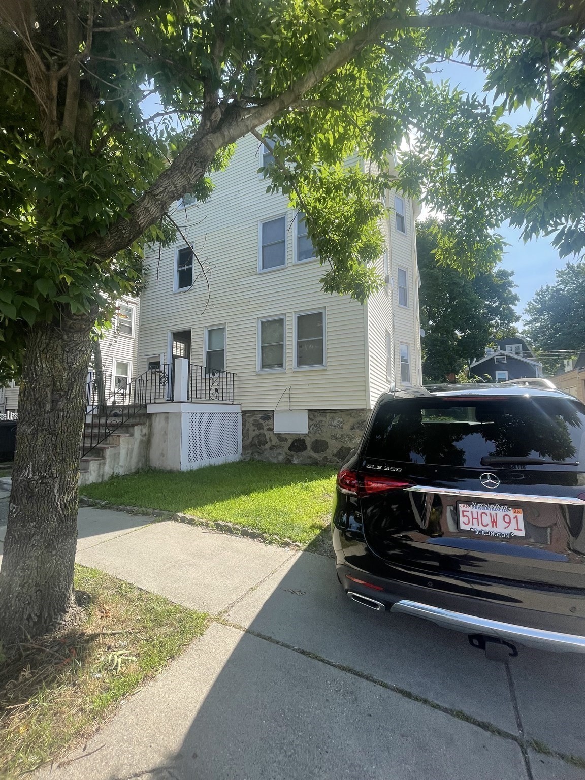 250 Hyde Park Ave # 1a Property Photo 15