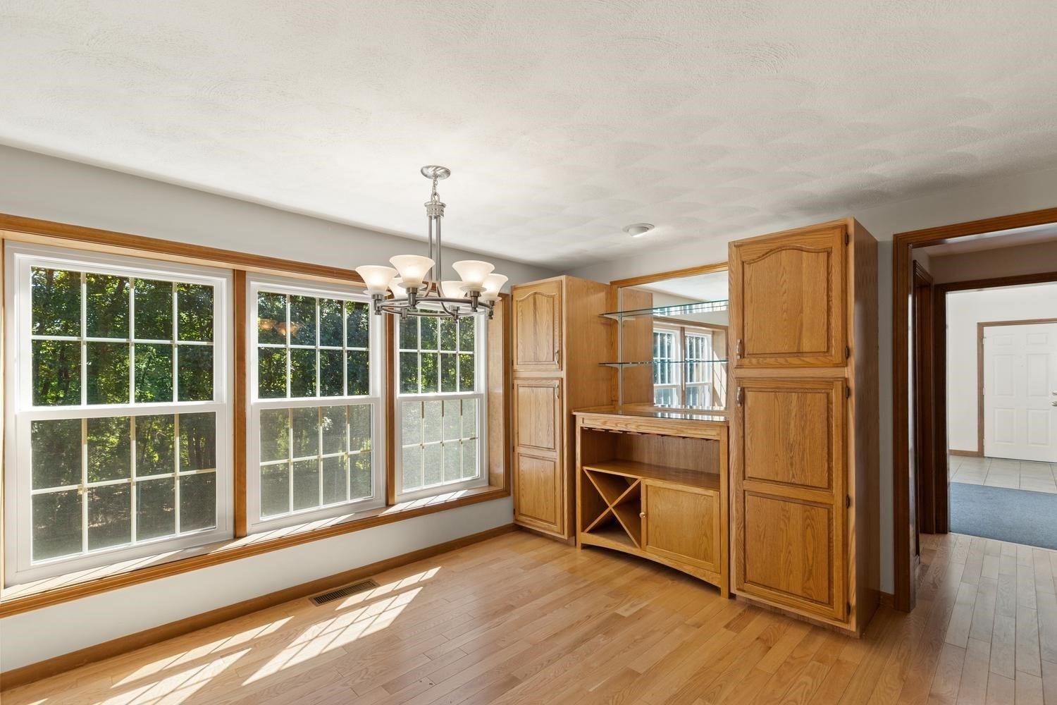 3 Karen Way Property Photo 10