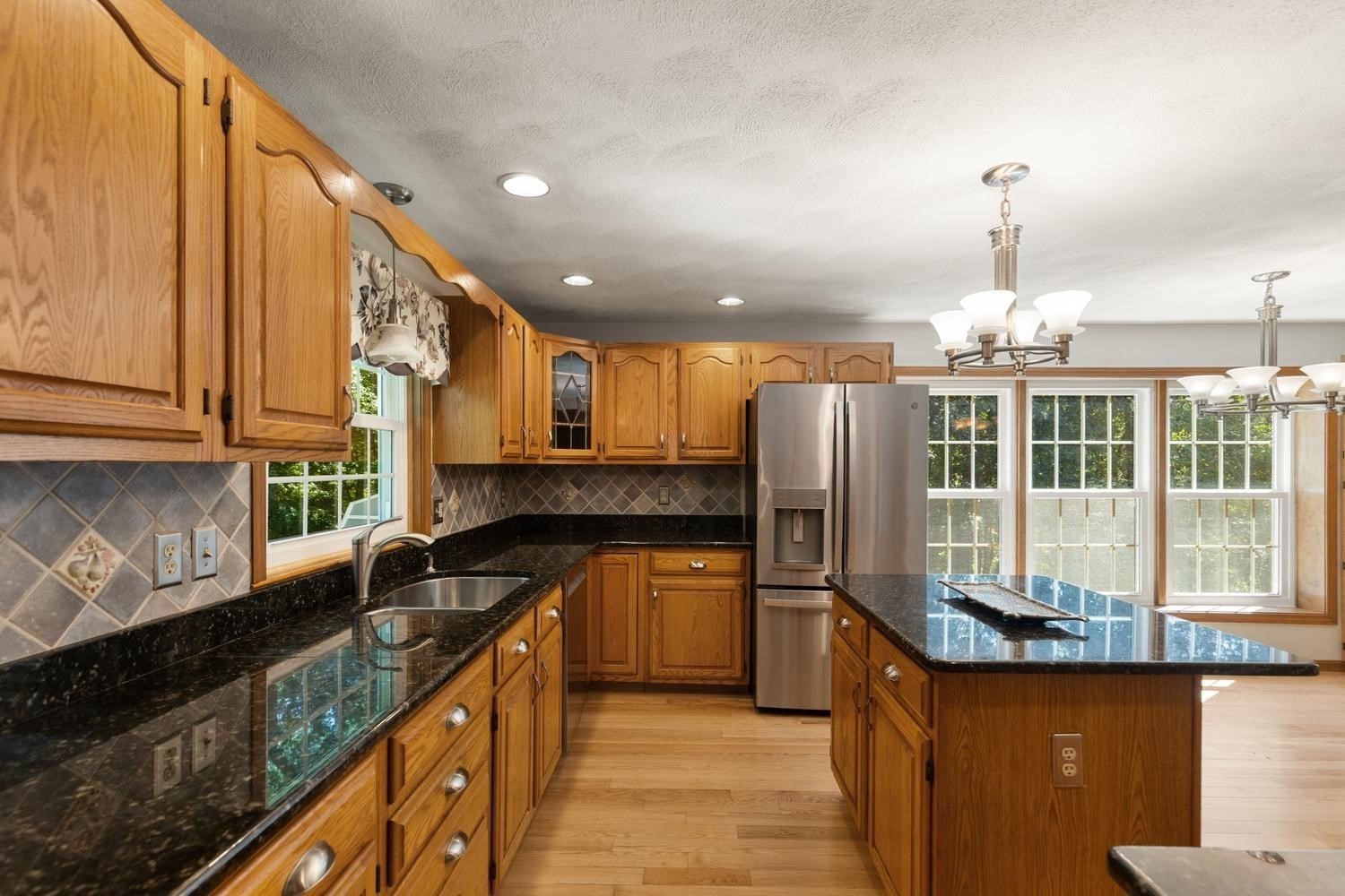 3 Karen Way Property Photo 11