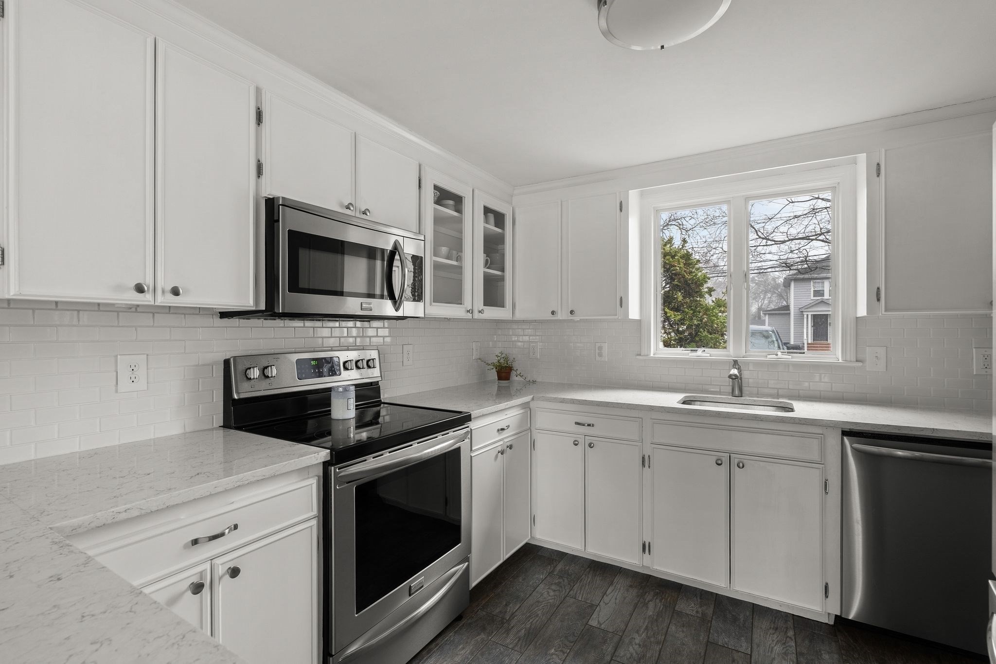 45 Lafayette St Property Photo 10