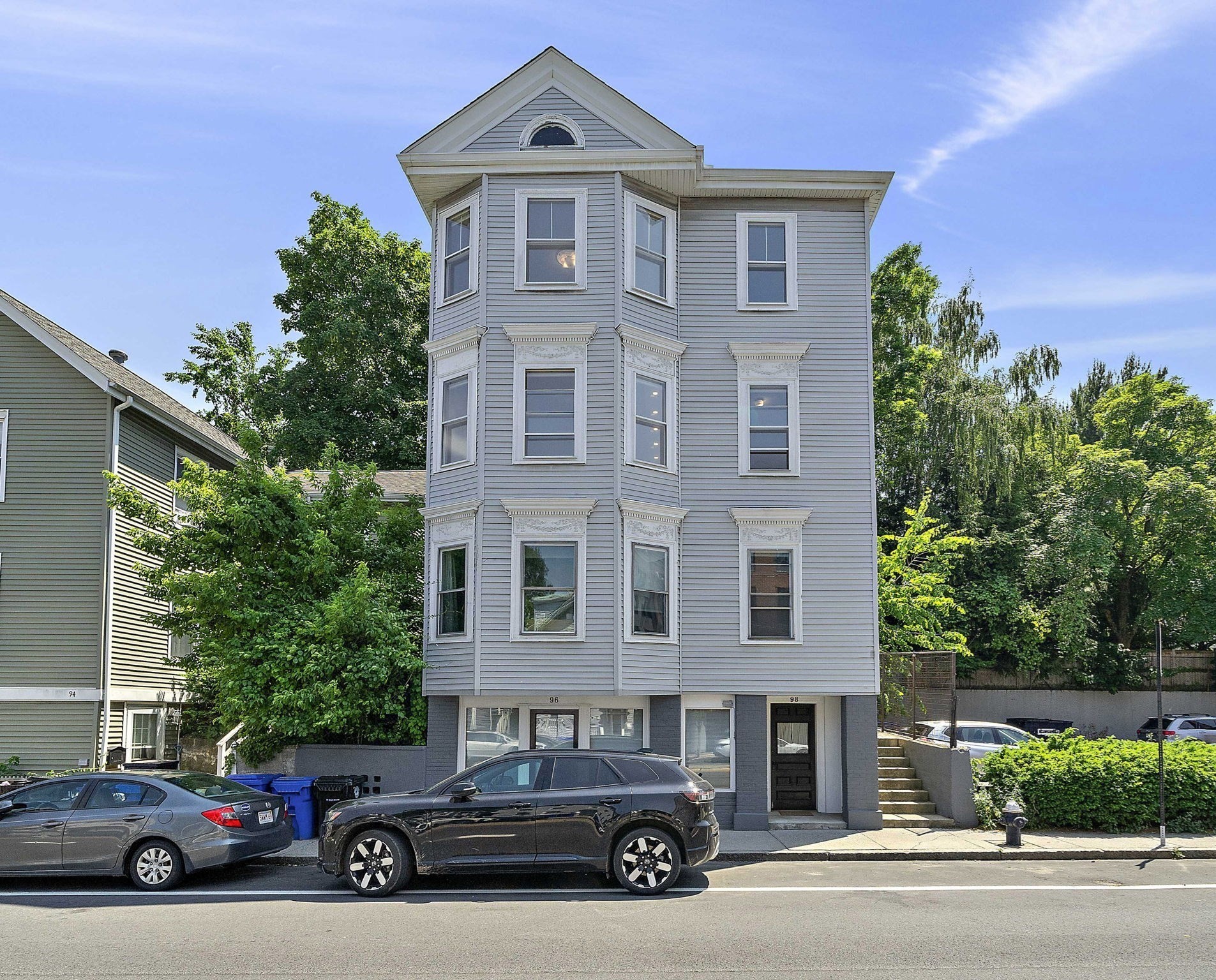 98 Boylston St # 3 Property Photo 1