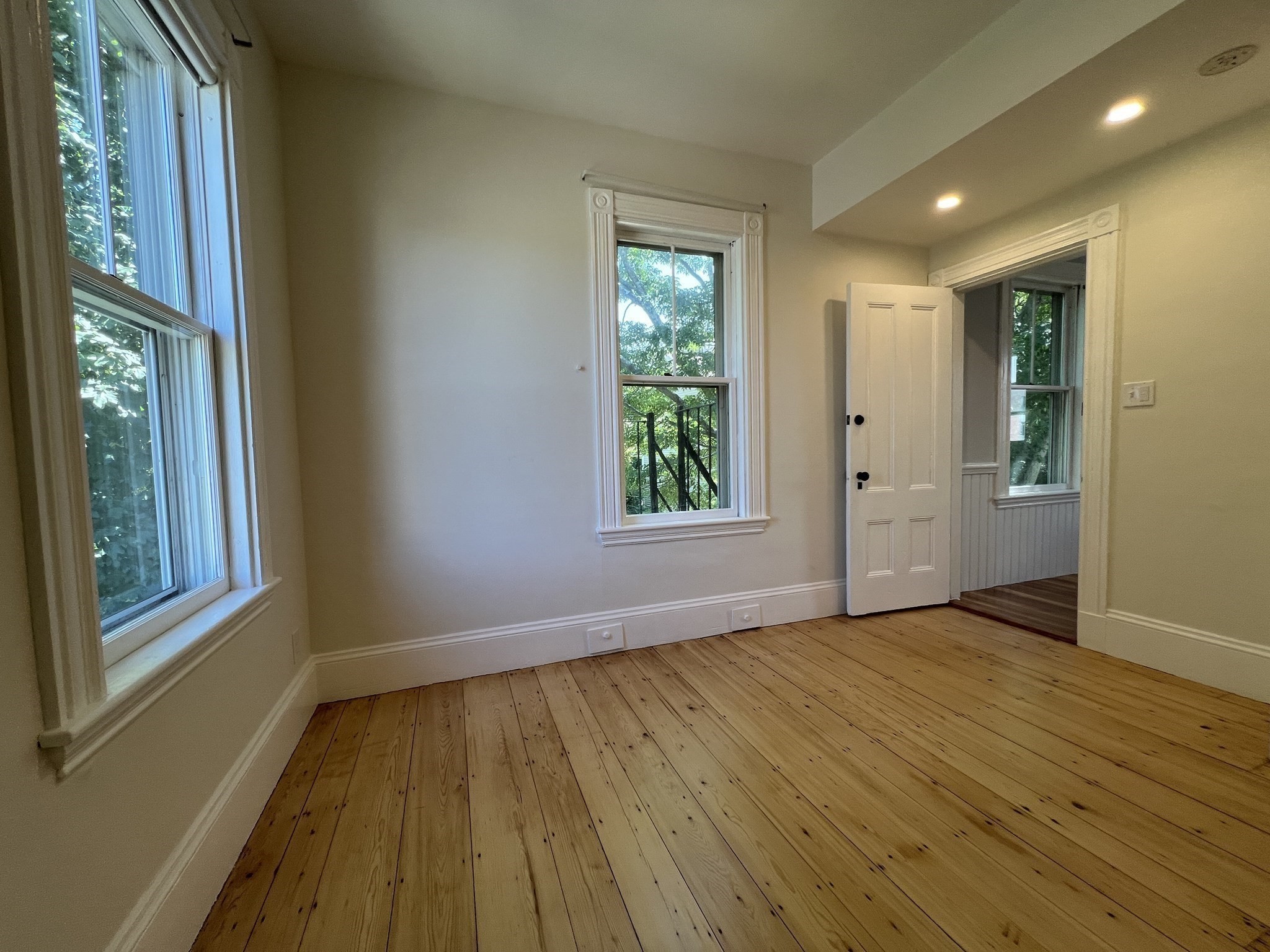 98 Boylston St # 3 Property Photo 9