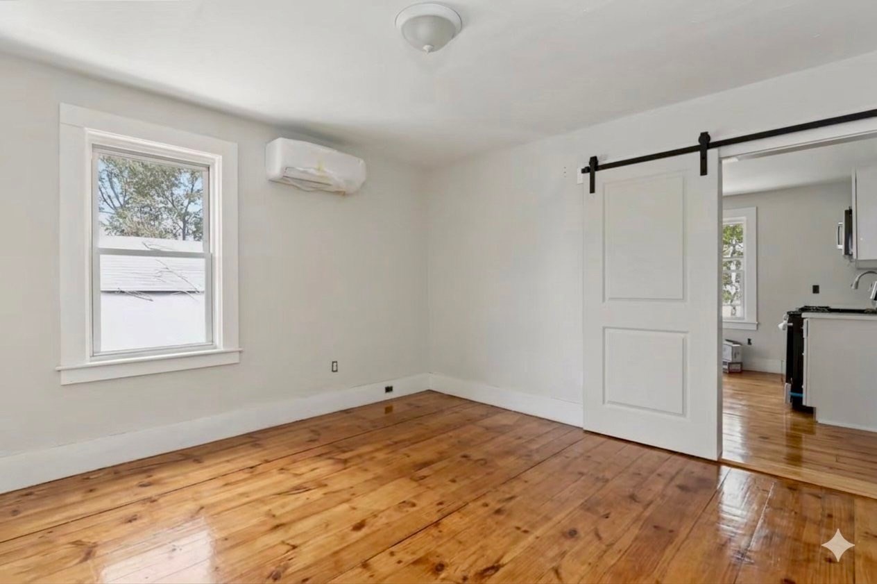 22 Goldsmith Street # 3 Property Photo 2