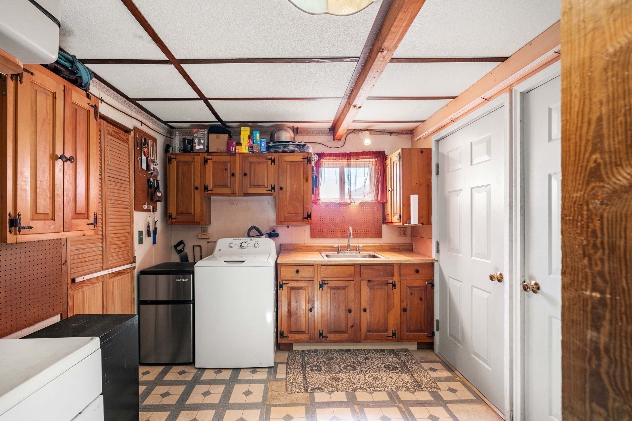 1 Barker Street Property Photo 33