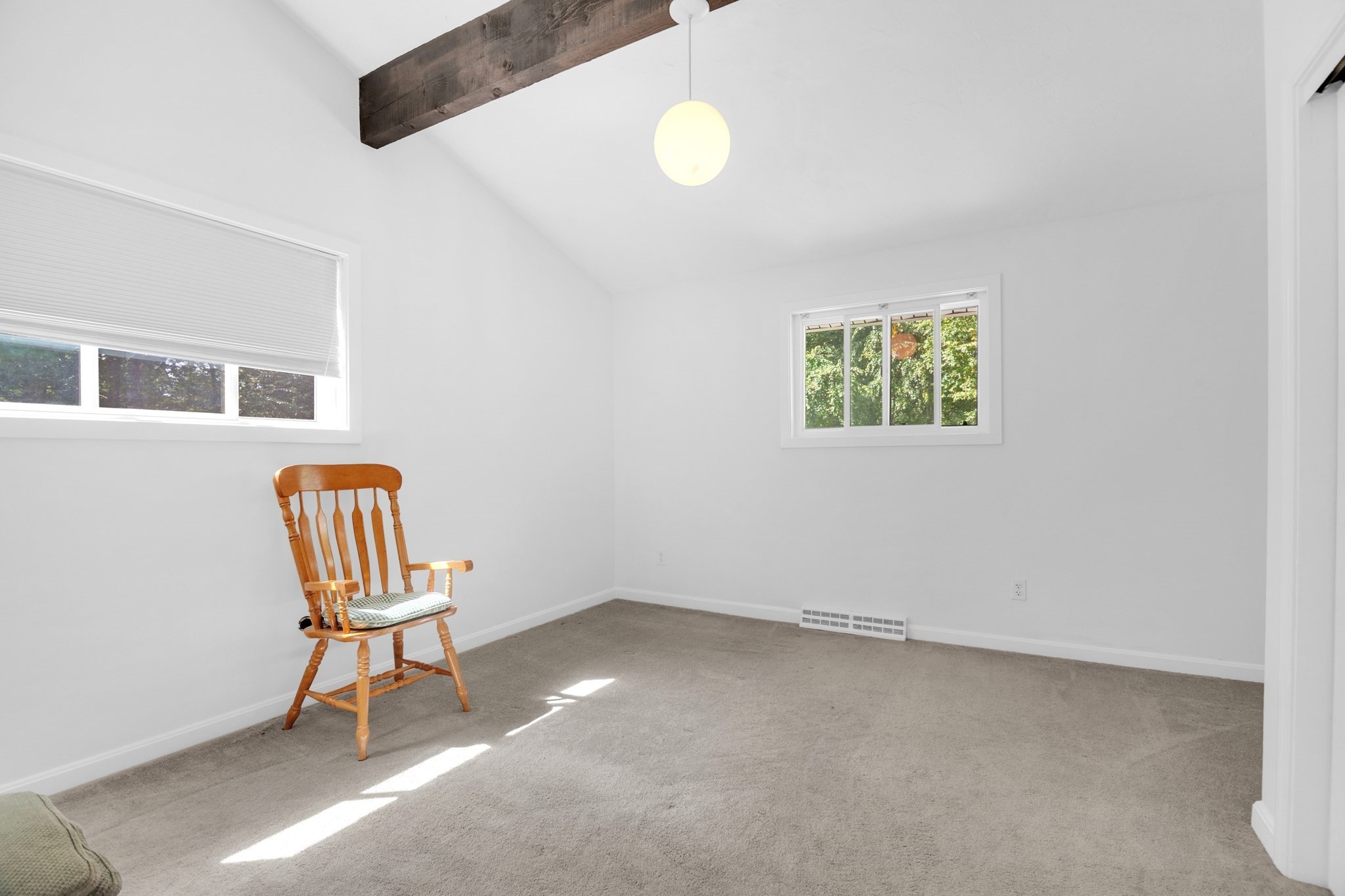 80 Winter St Property Photo 29