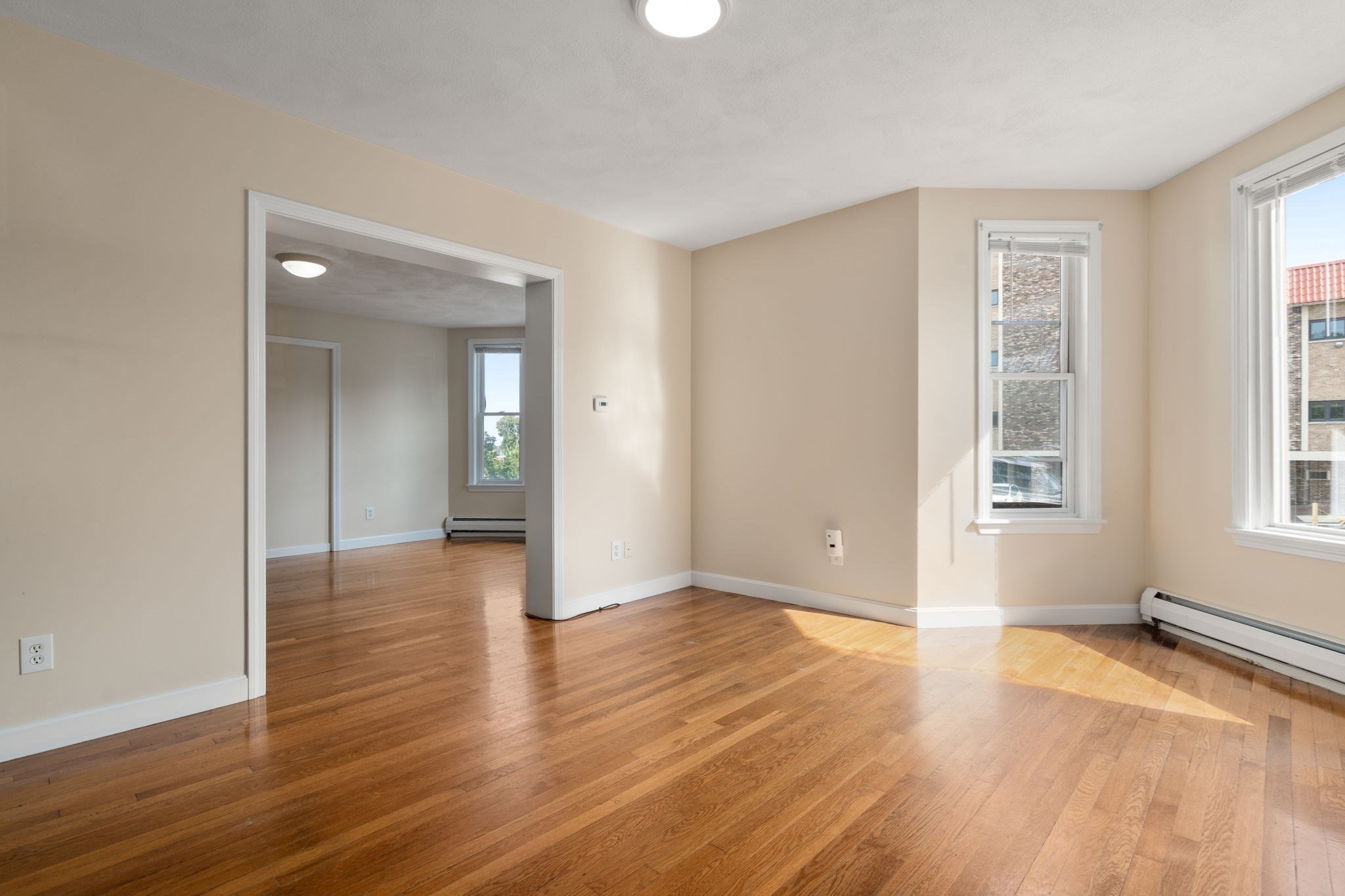273 Medford St Property Photo 25
