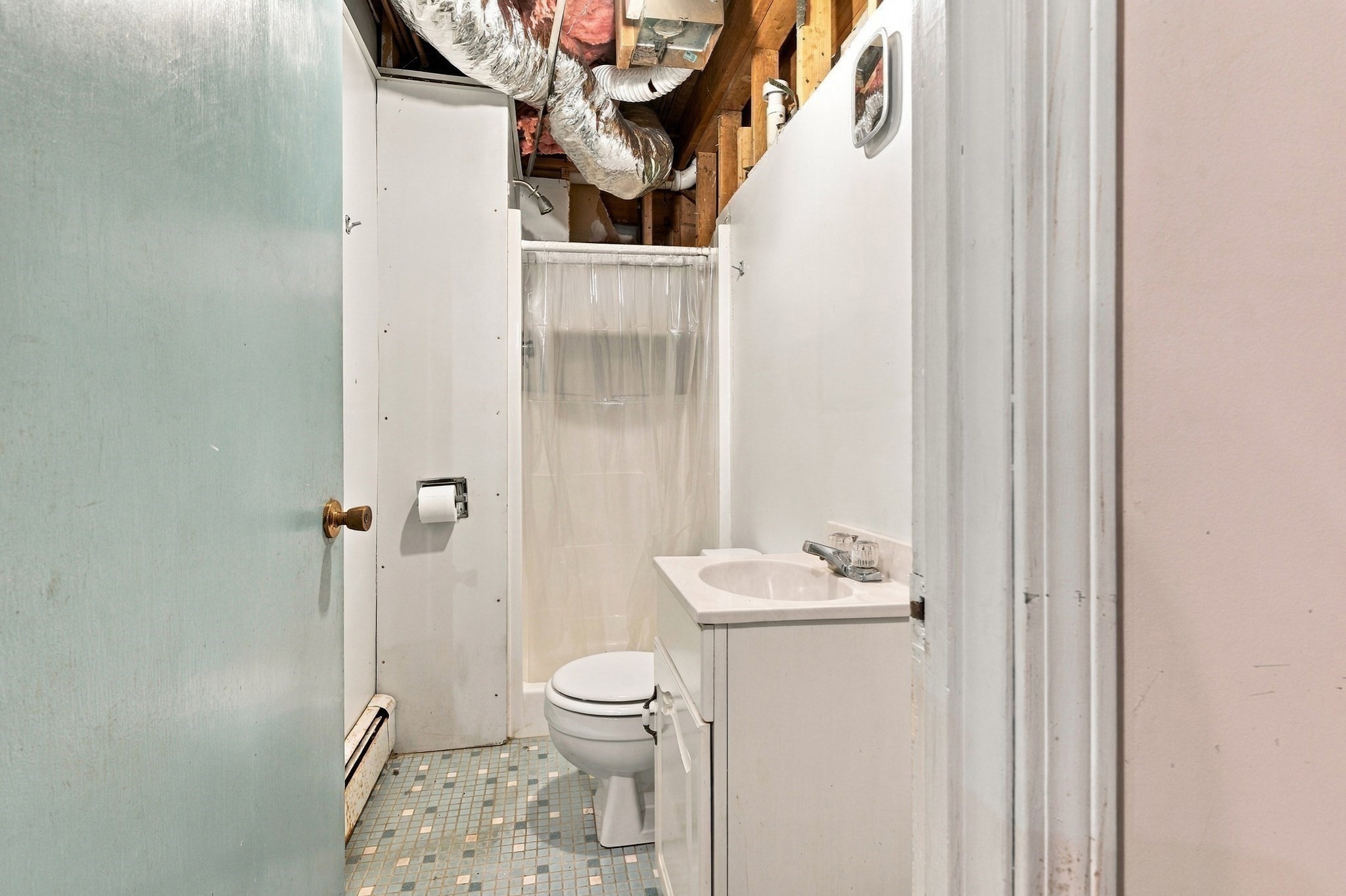 20 Lincoln Property Photo 35