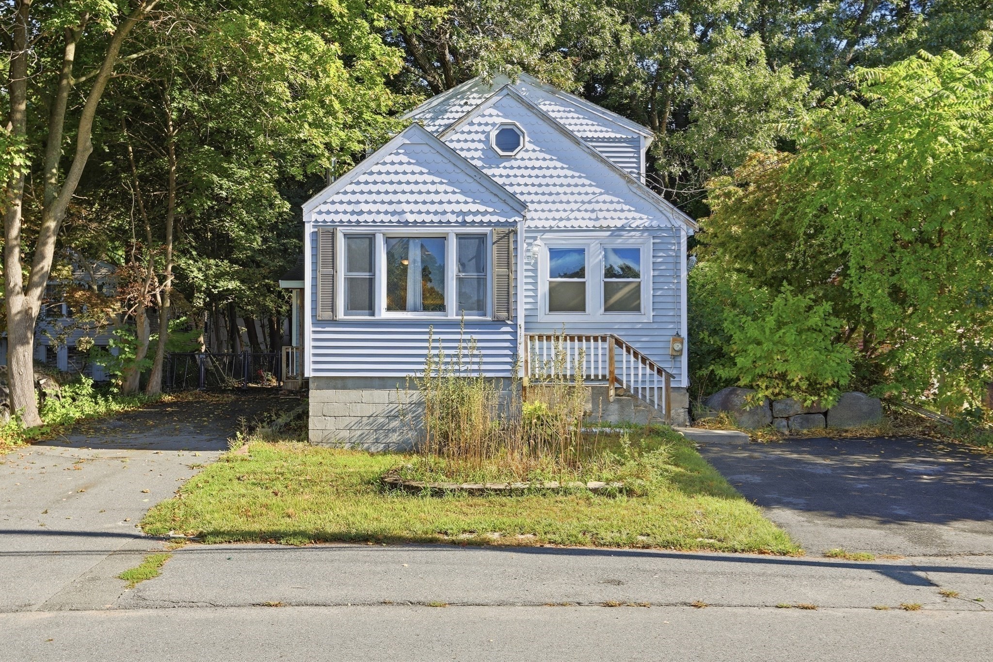141 Long Pond Dr Property Photo 1