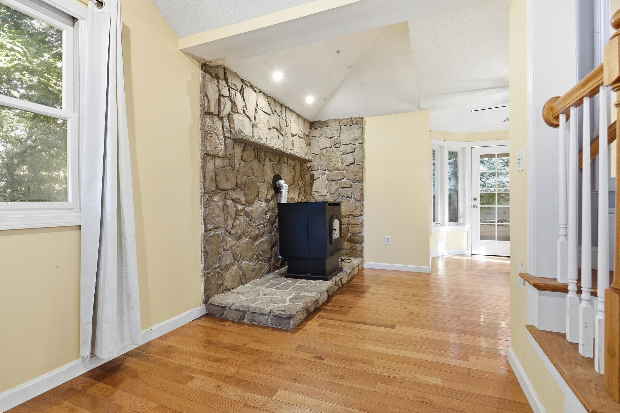 141 Long Pond Dr Property Photo 16