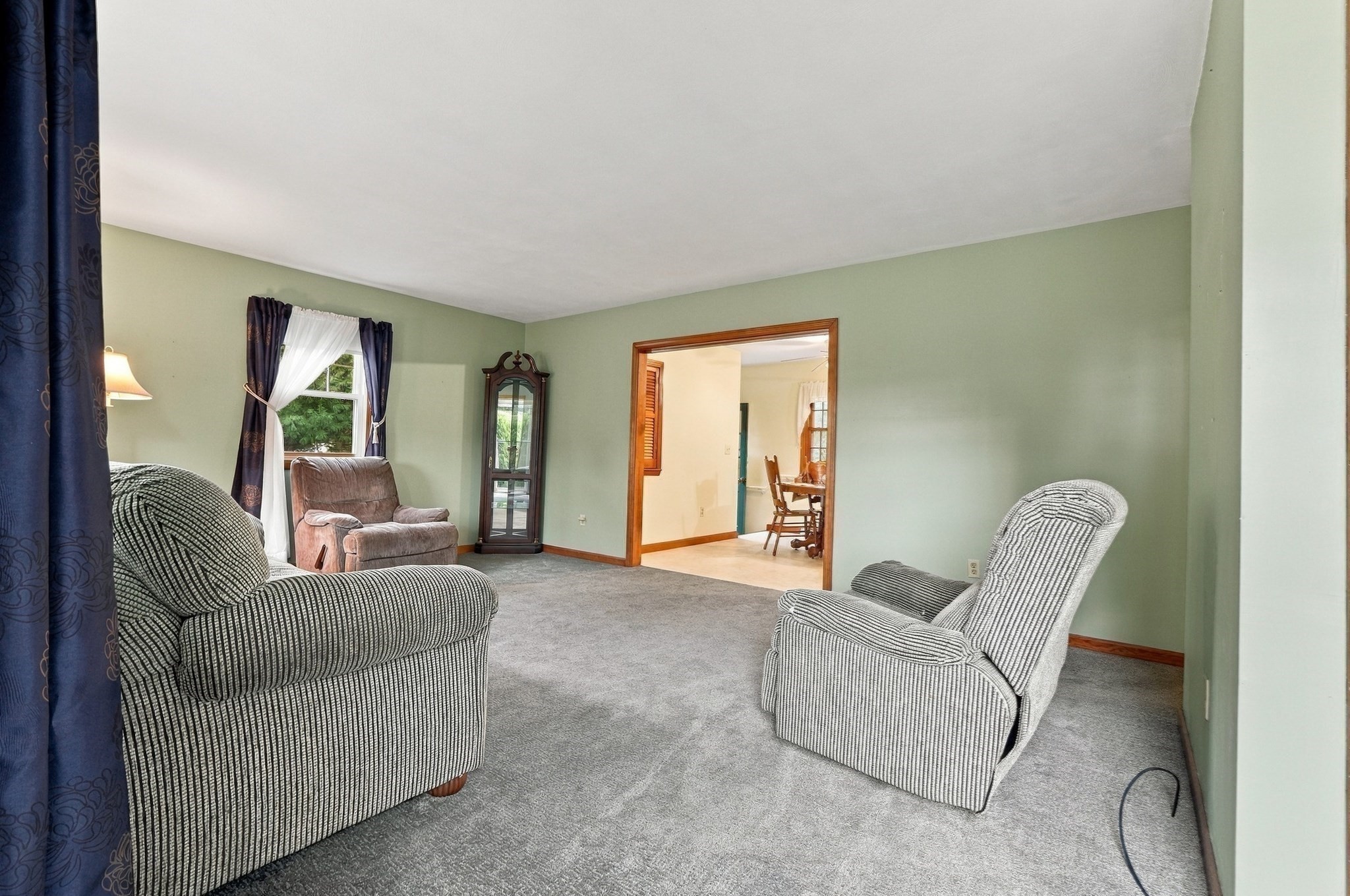 6 Lincoln Dr Property Photo 18