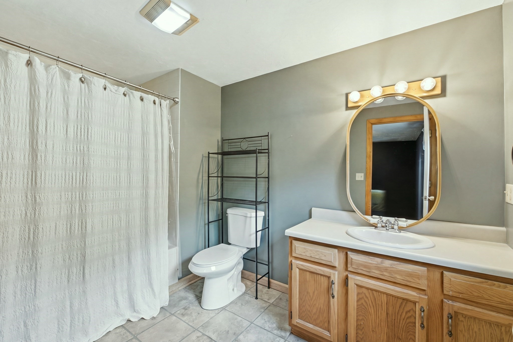 128 Baldwin Street Property Photo 14