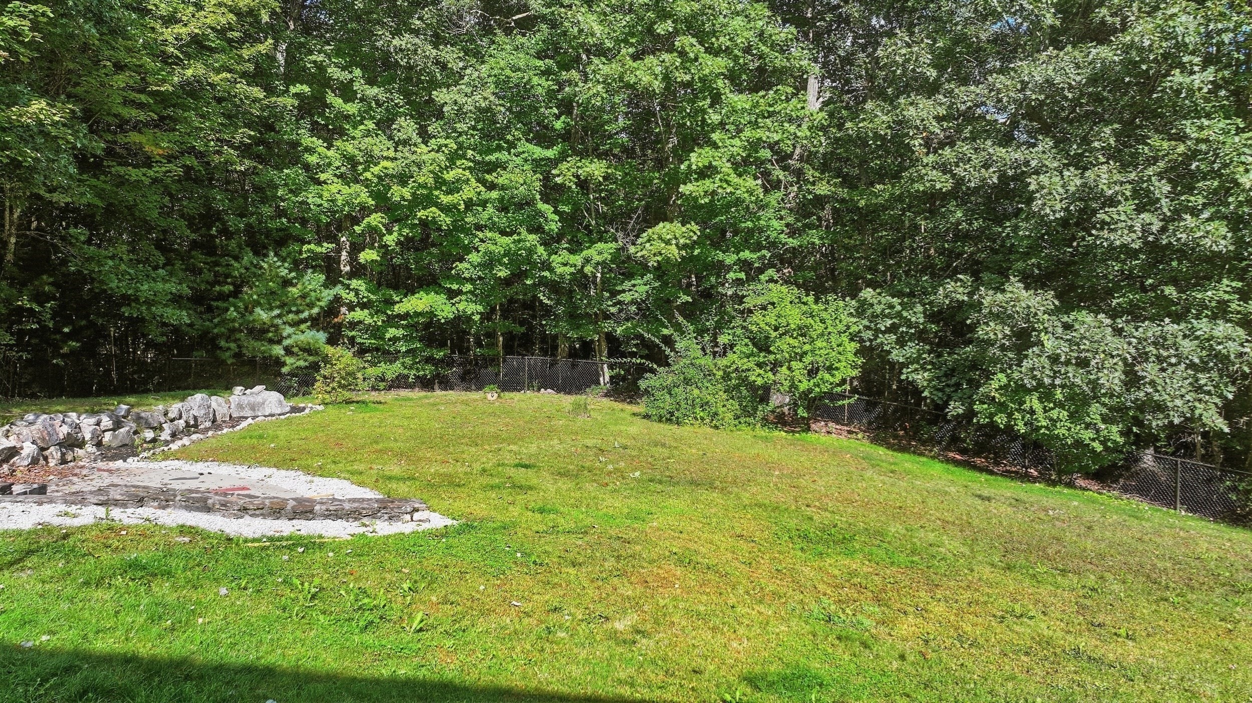 128 Baldwin Street Property Photo 27