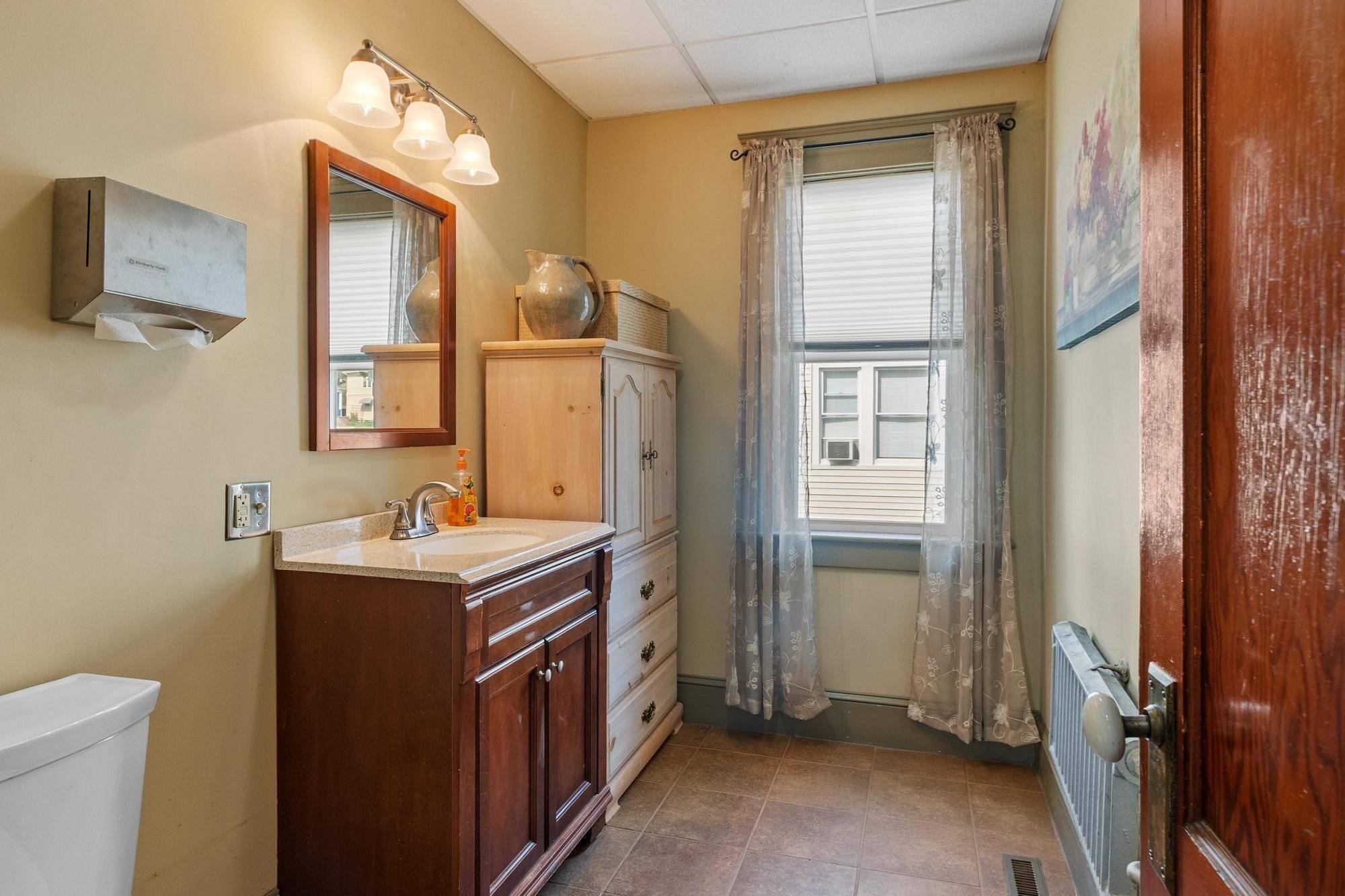 1705 Northampton Street Property Photo 13
