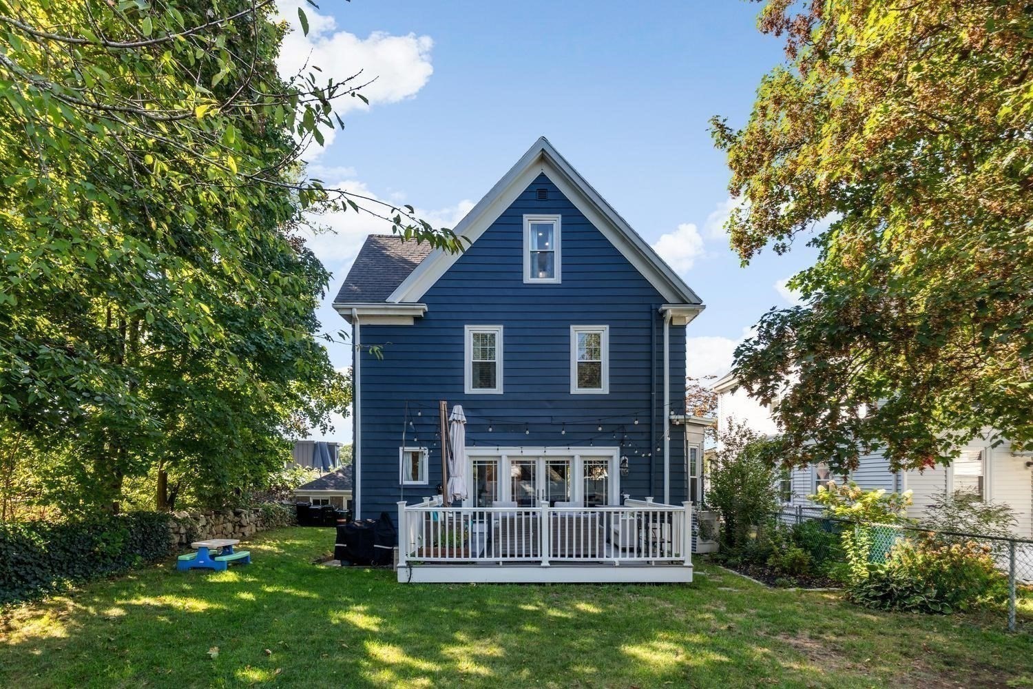 18 Taft St Property Photo 36