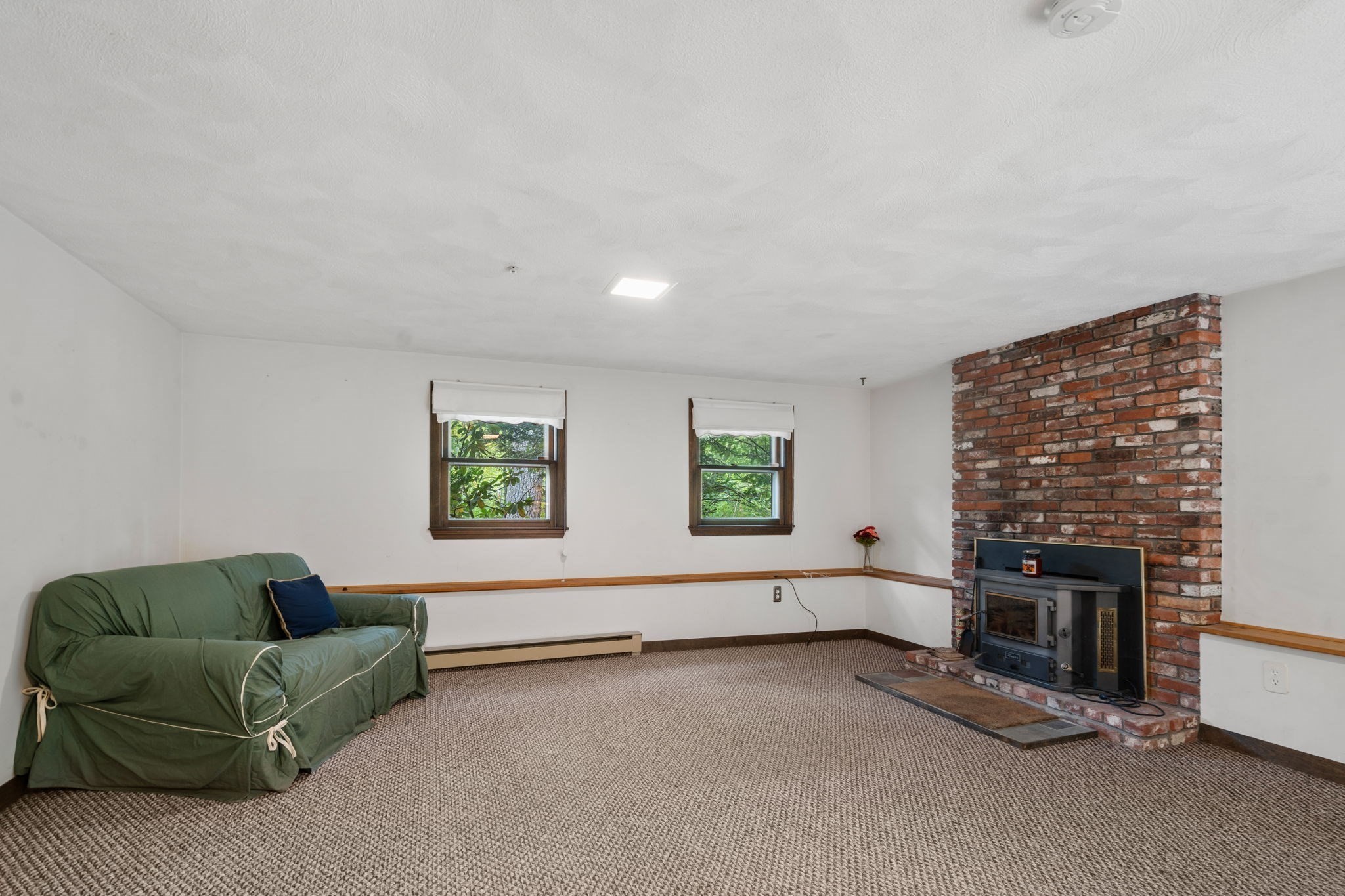 145 White Pond Rd Property Photo 23
