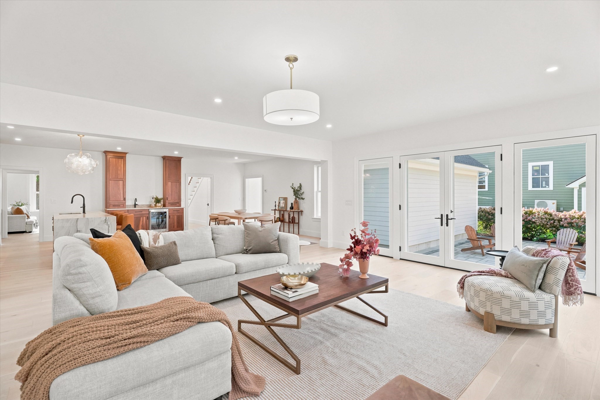 6 Plant St Property Photo 25