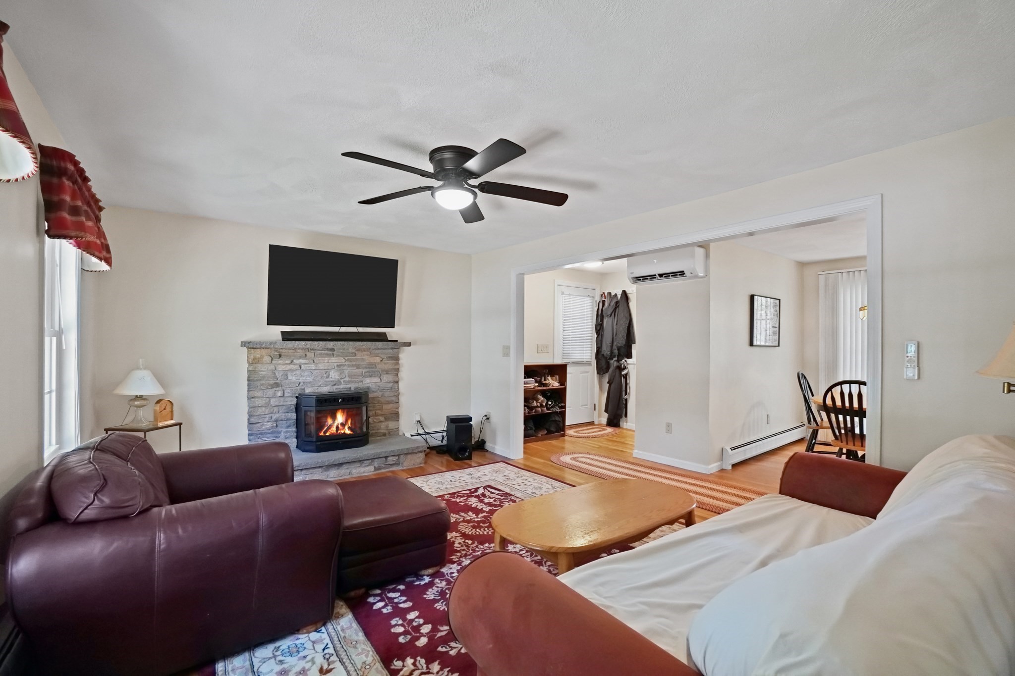 28 Sagewood Cir Property Photo 9