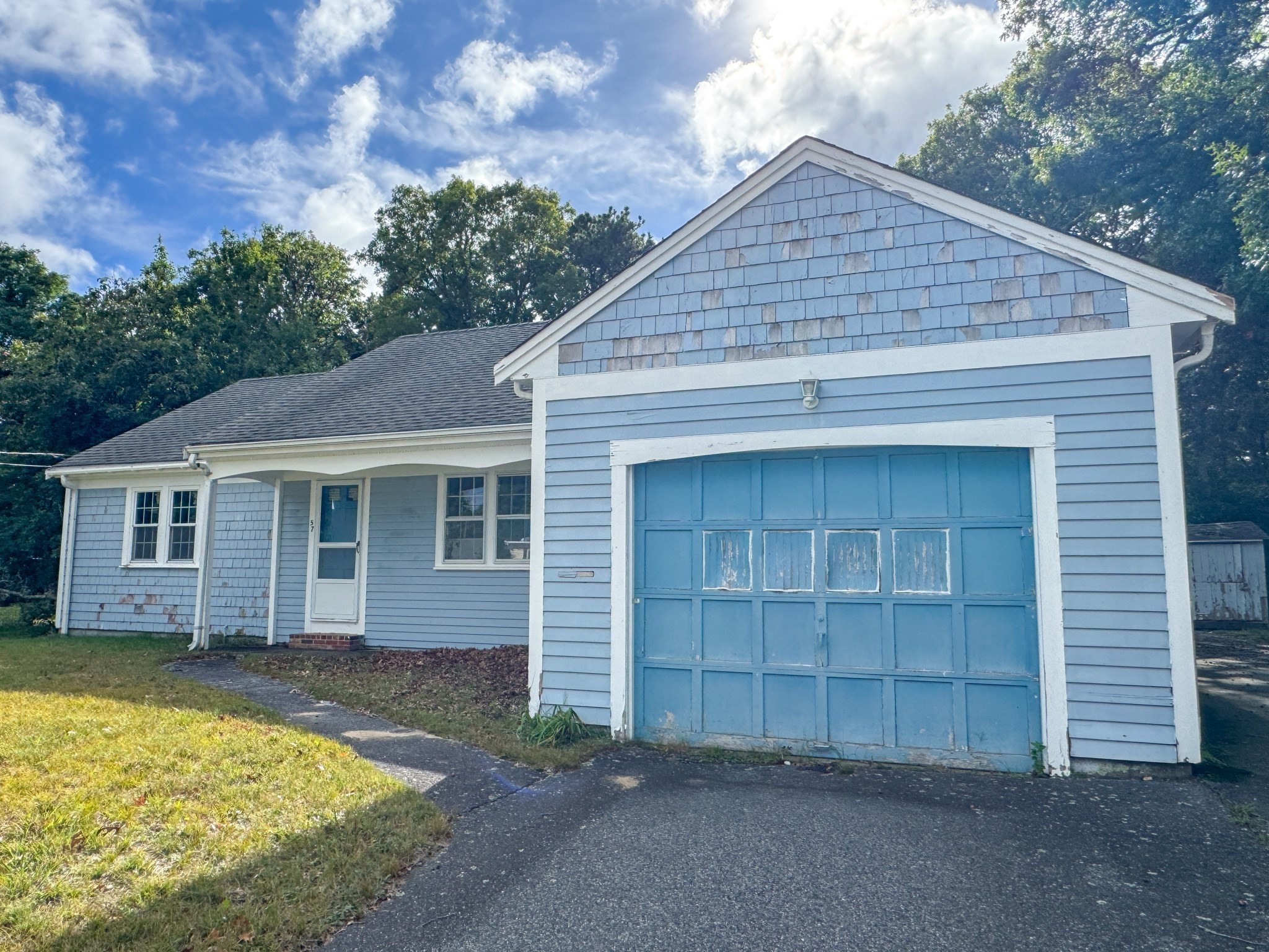 57 Taft Rd Property Photo 2