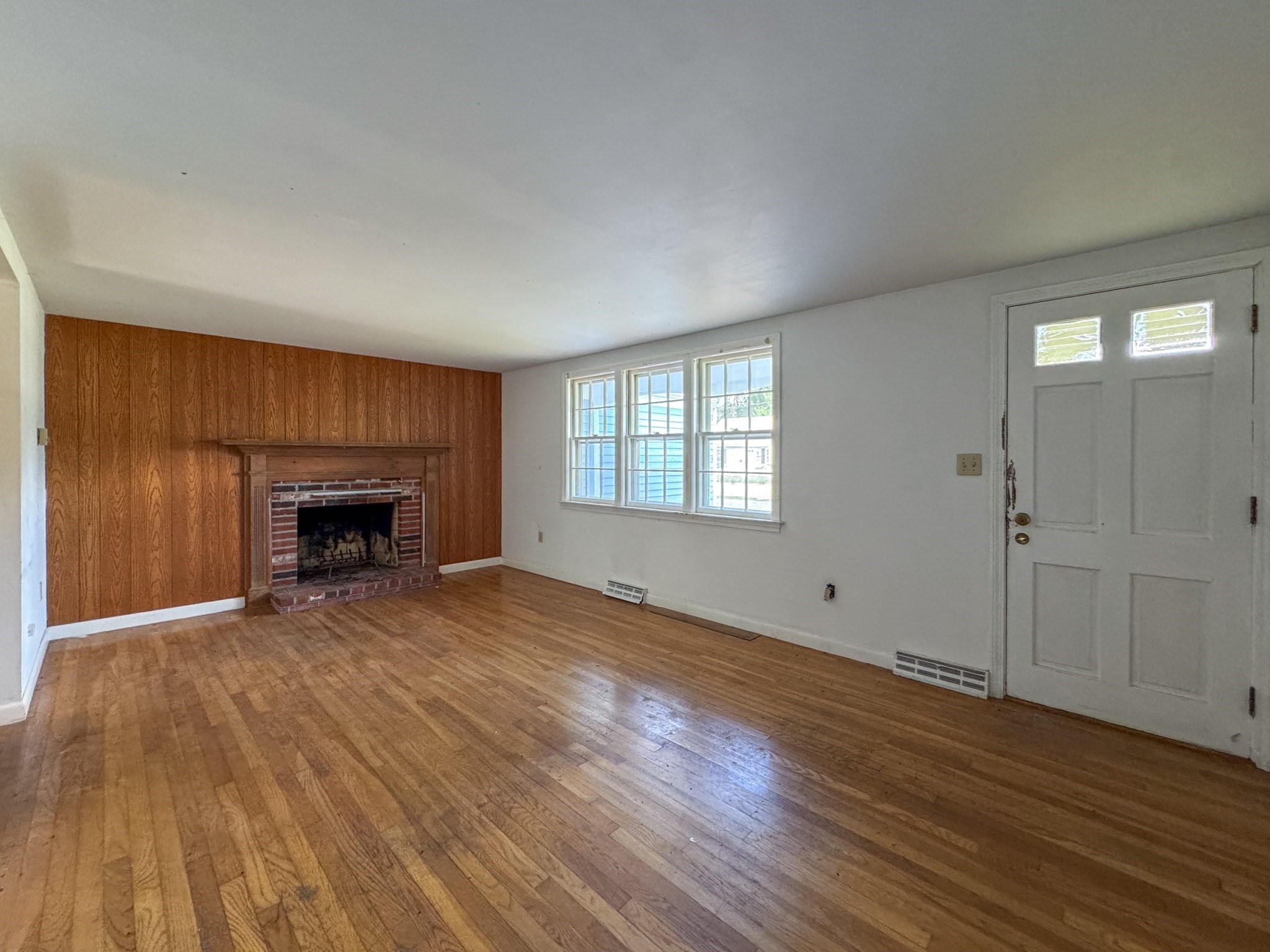 57 Taft Rd Property Photo 6
