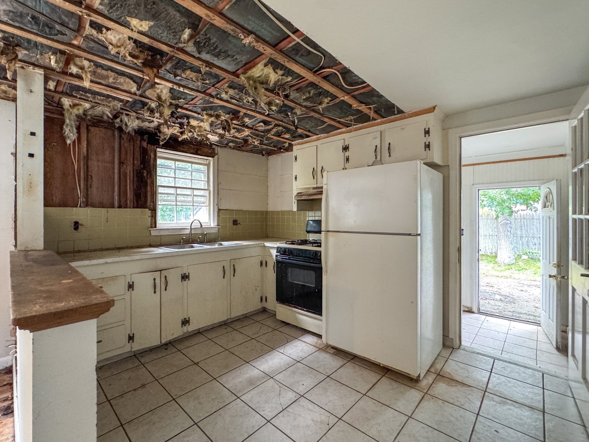 57 Taft Rd Property Photo 8